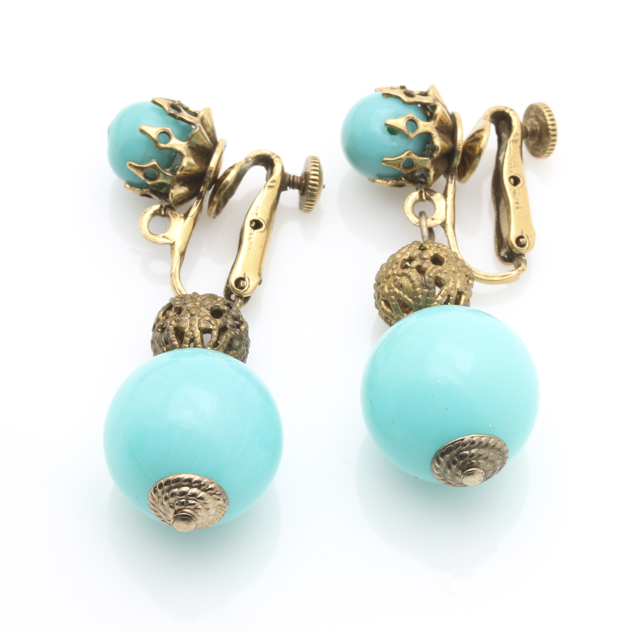 Vintage Necklace, Brooch and Earrings Featuring Vendome