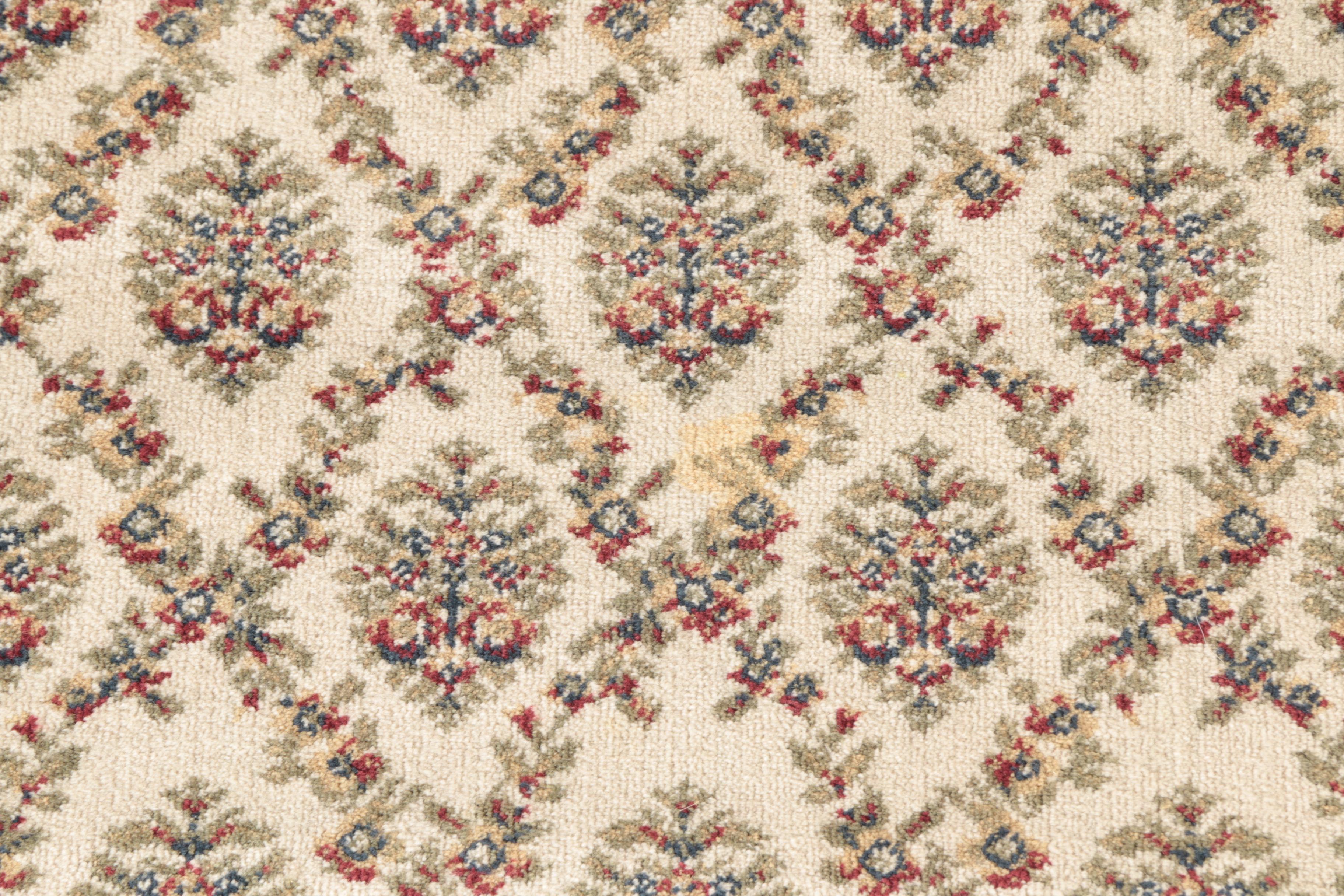 Power-Loomed Capel "Sultan" Wool Area Rug