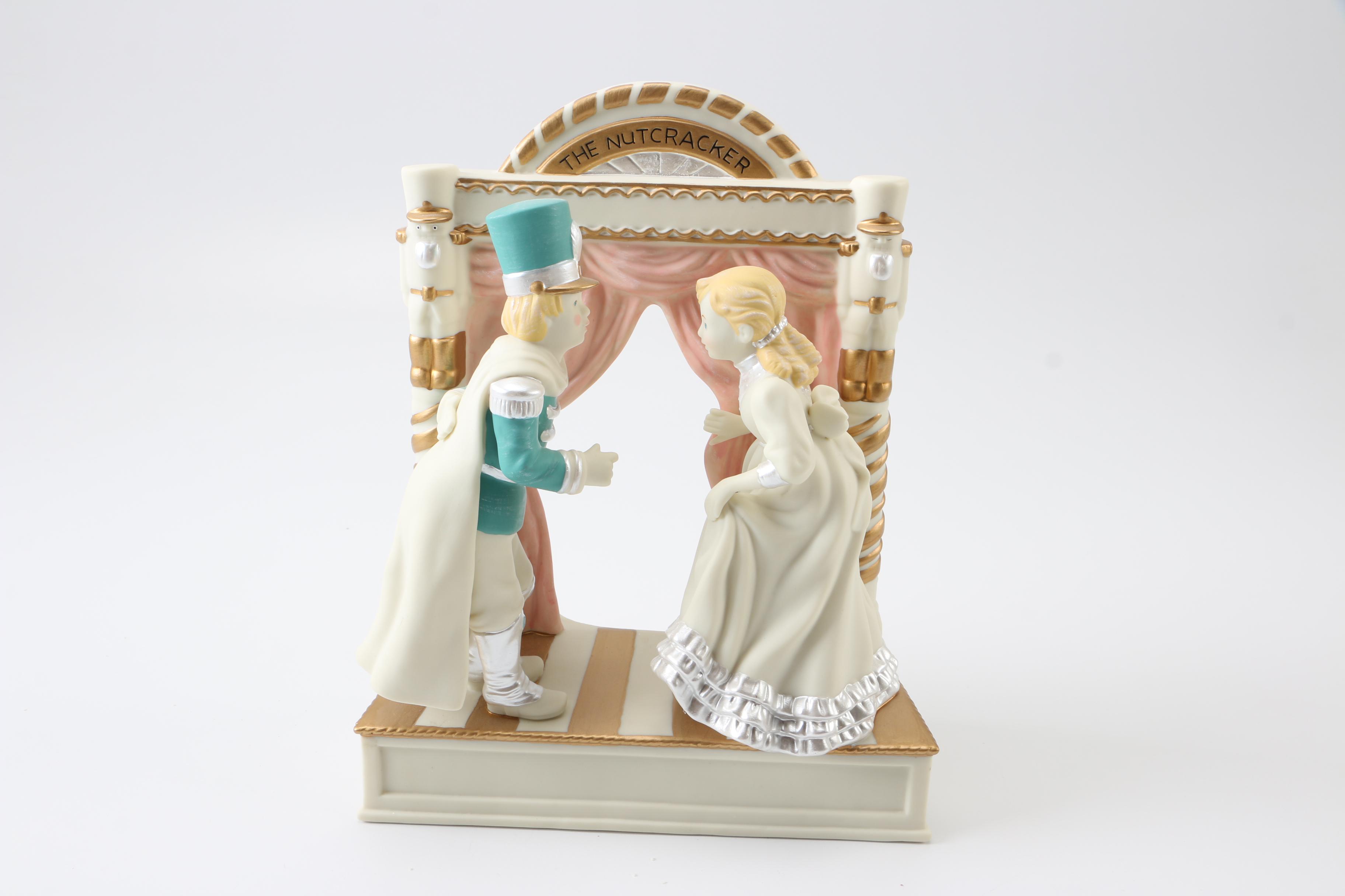 Snowbabies Figurines Including "Up Into the Stars"