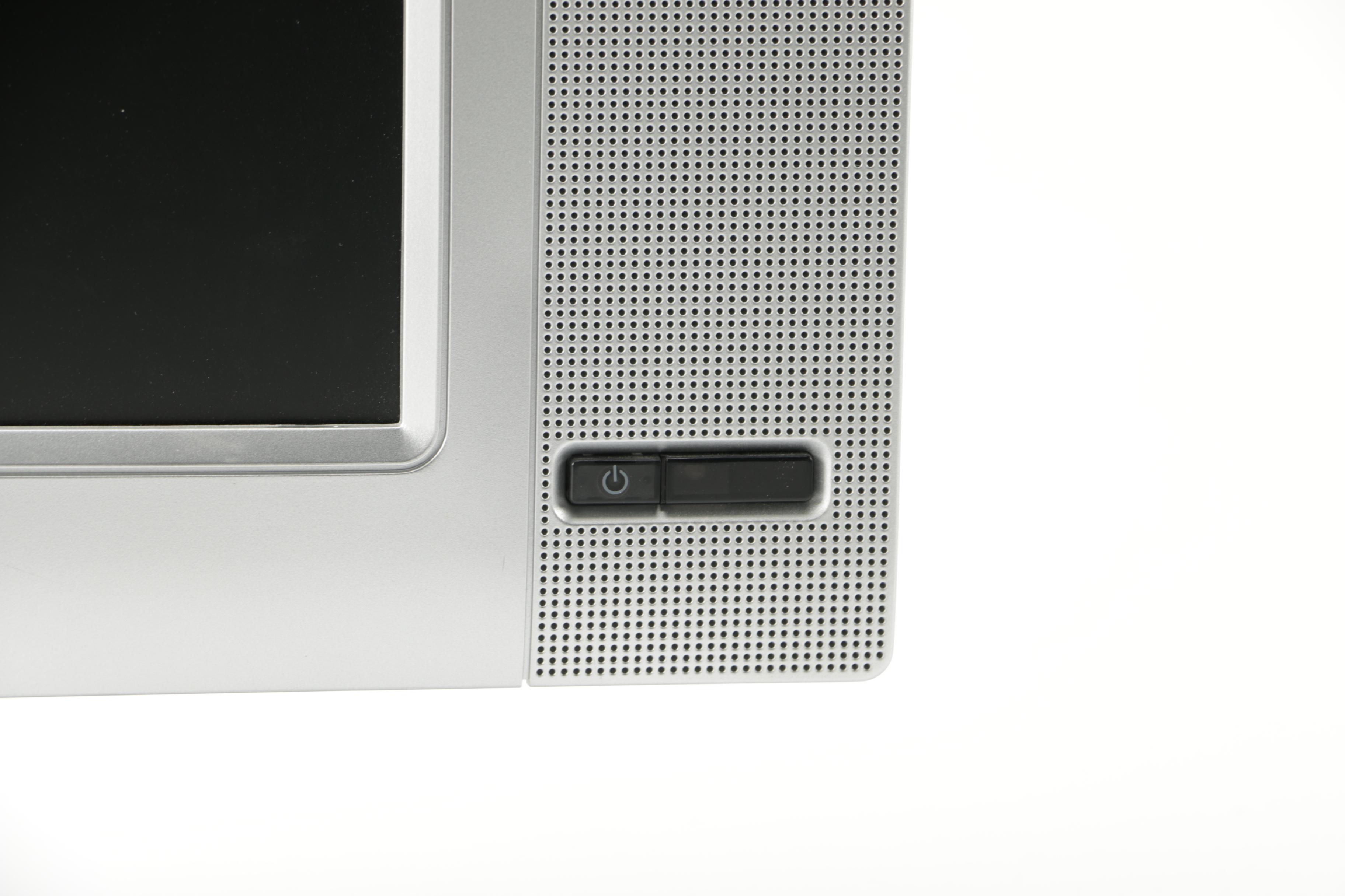 Magnavox 15" HD Flat Screen Monitor