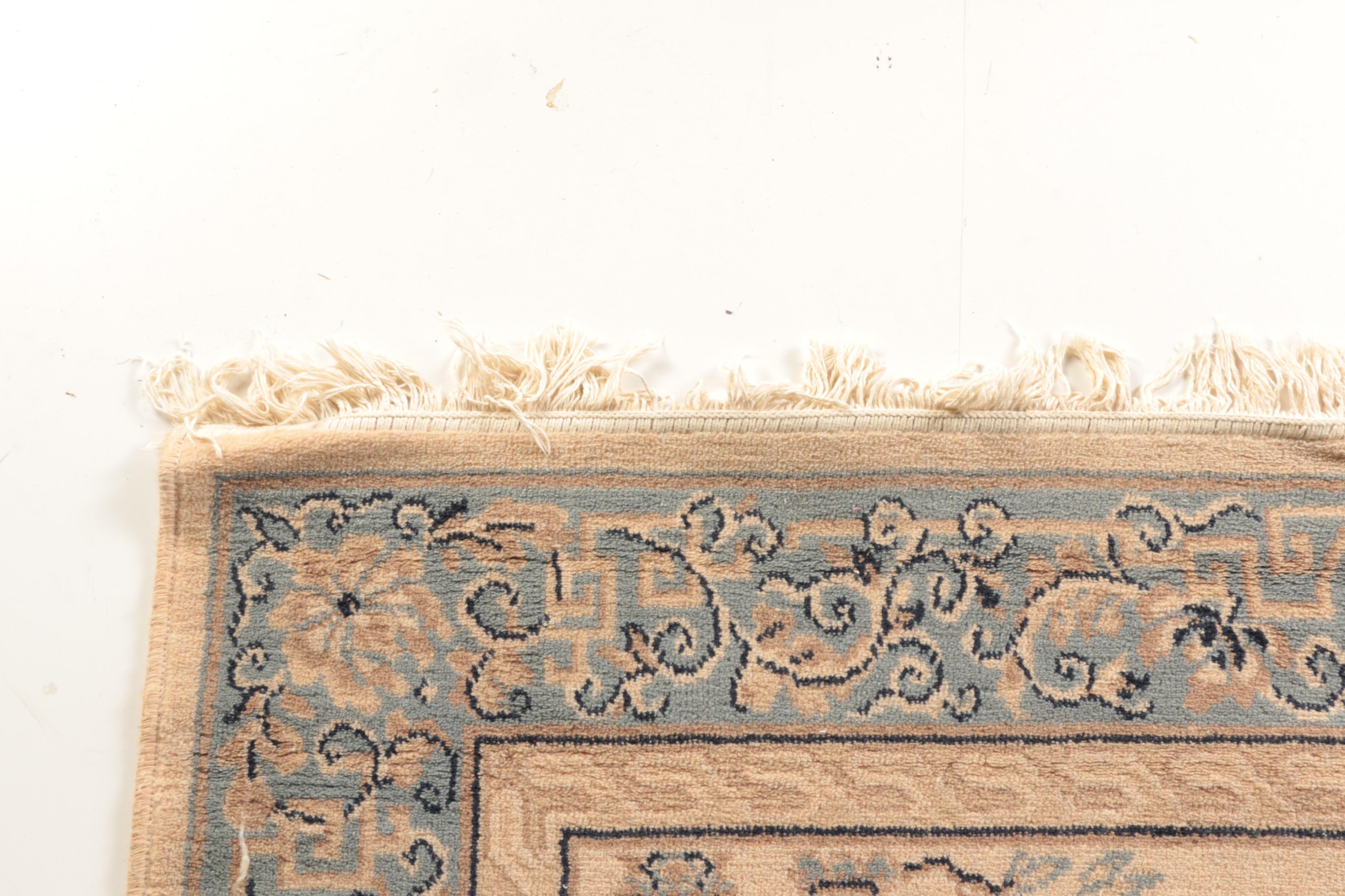 Machine Made Adana Chinese Area Rug