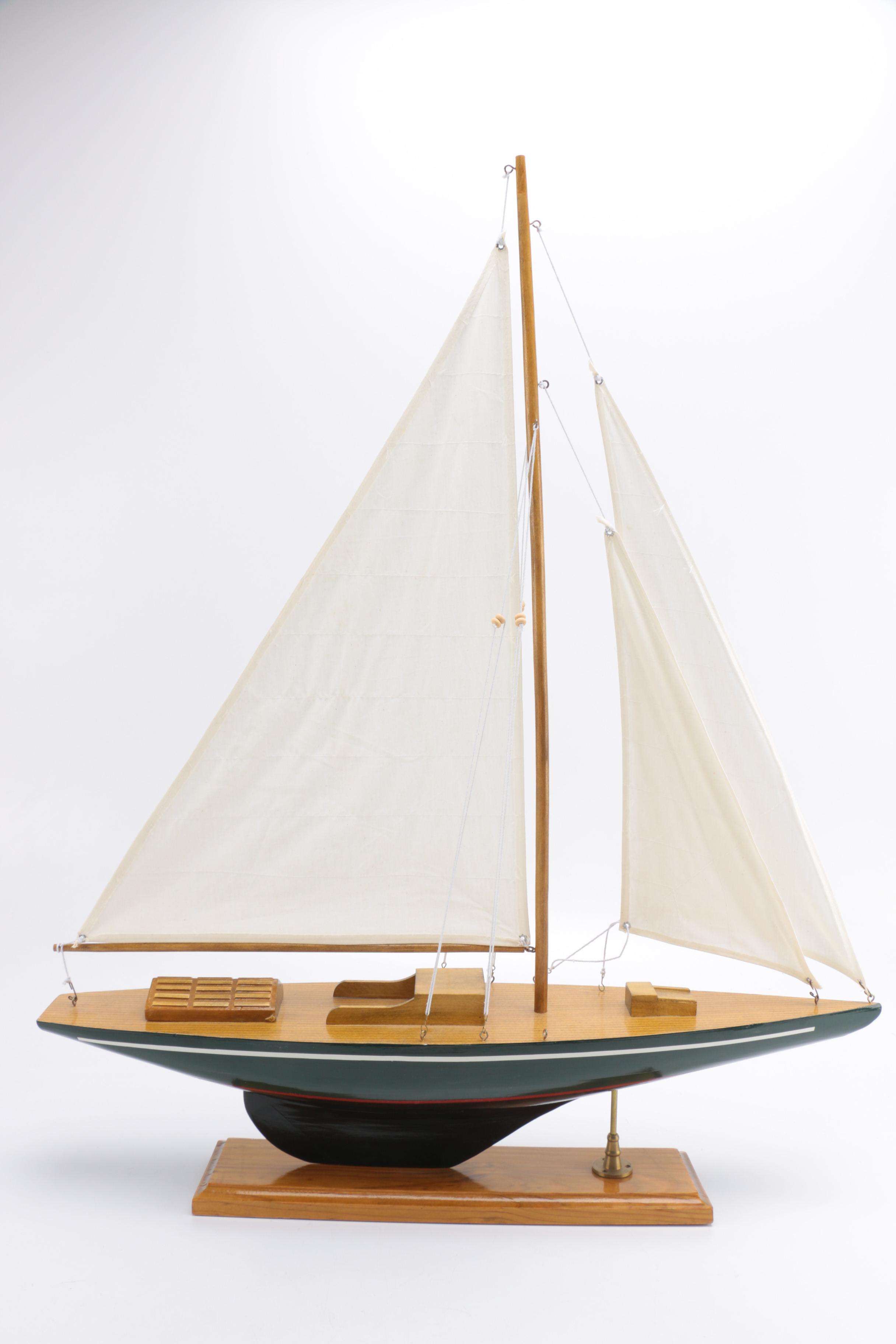 Wooden Sailboat Model Décor