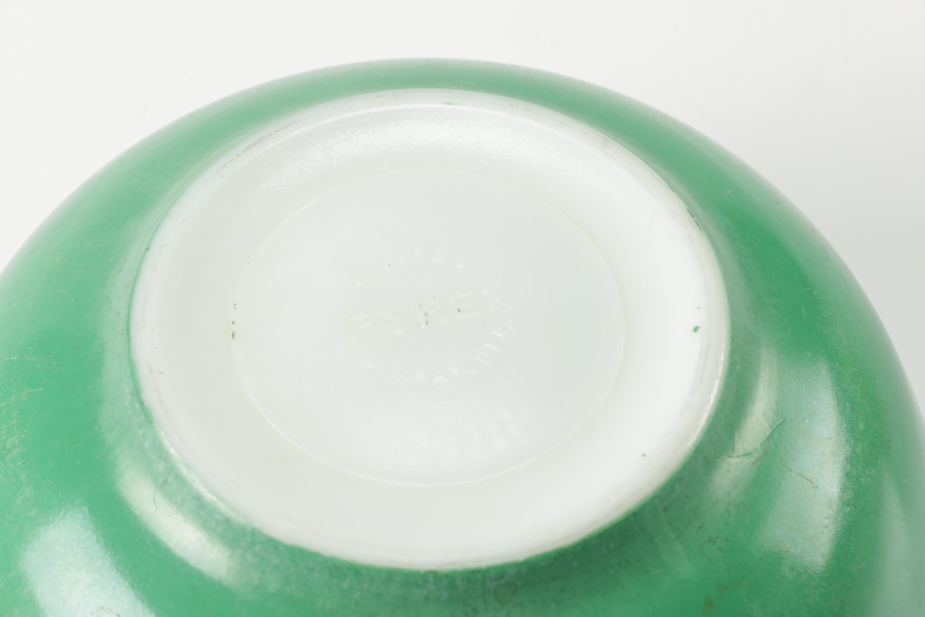 Vintage Pyrex Green Glass Mixing Bowls