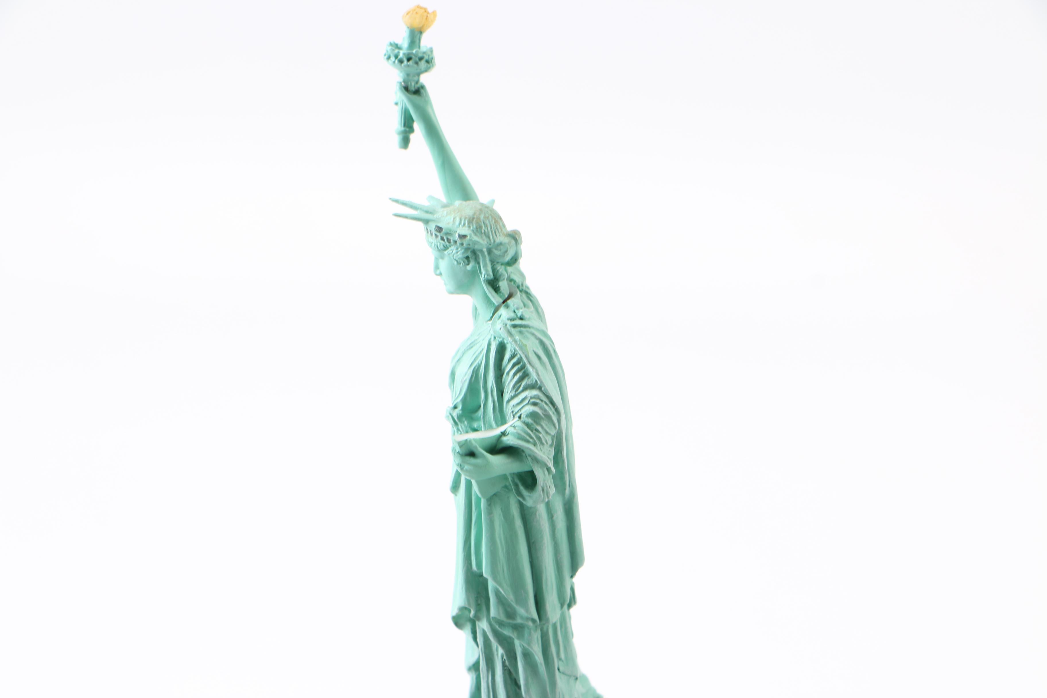 Statue of Liberty and Twin Tower Scale Models