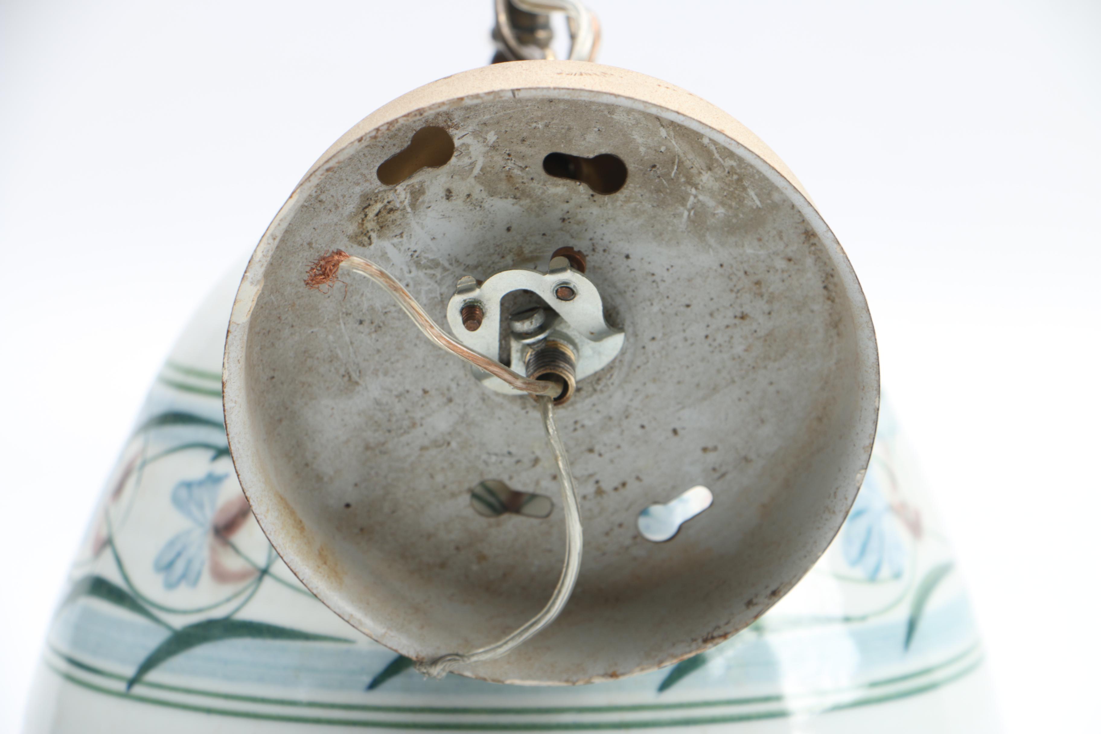 Ceramic Floral Pendant Lamp