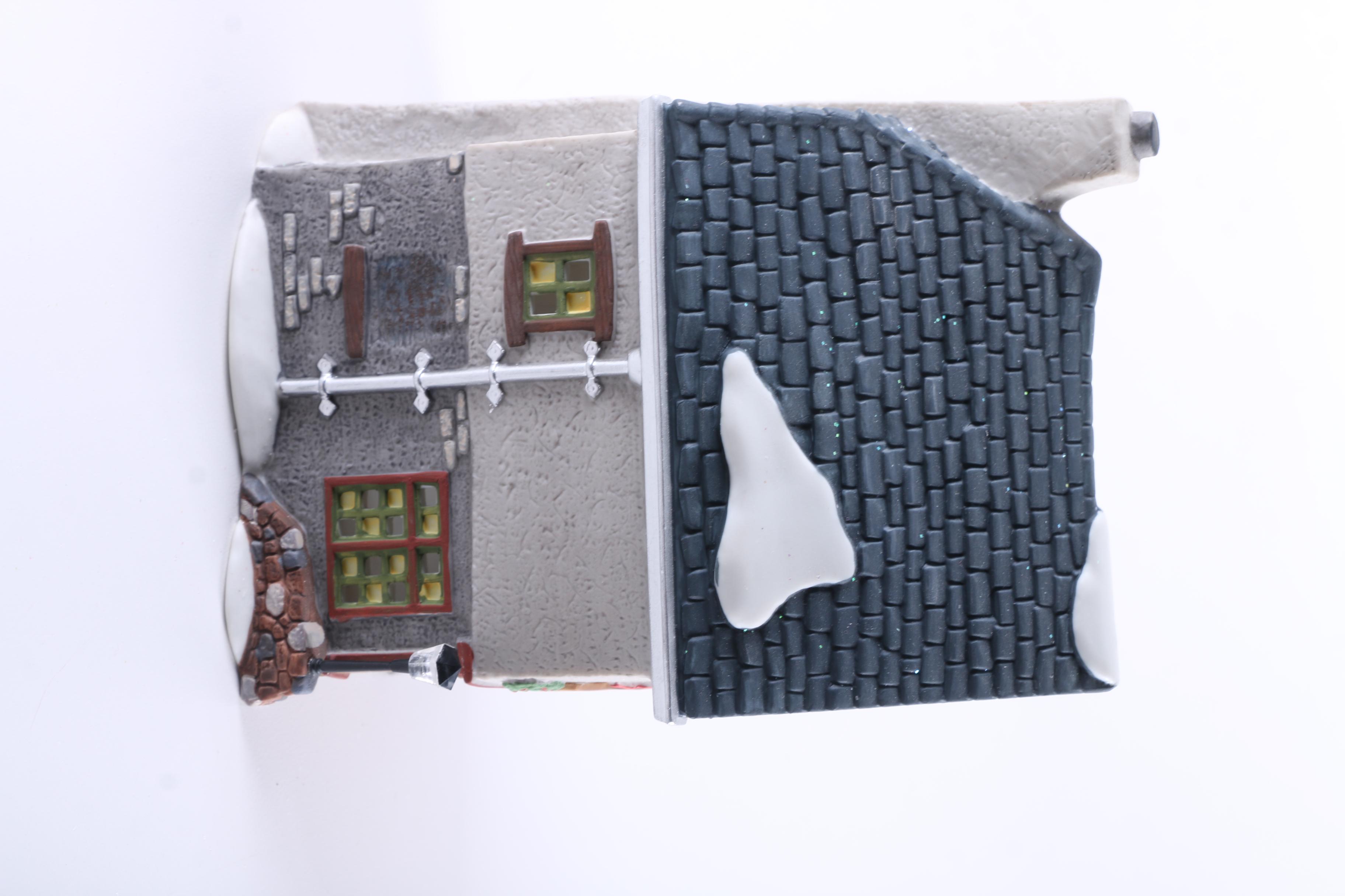 Heritage Village Christmas Set