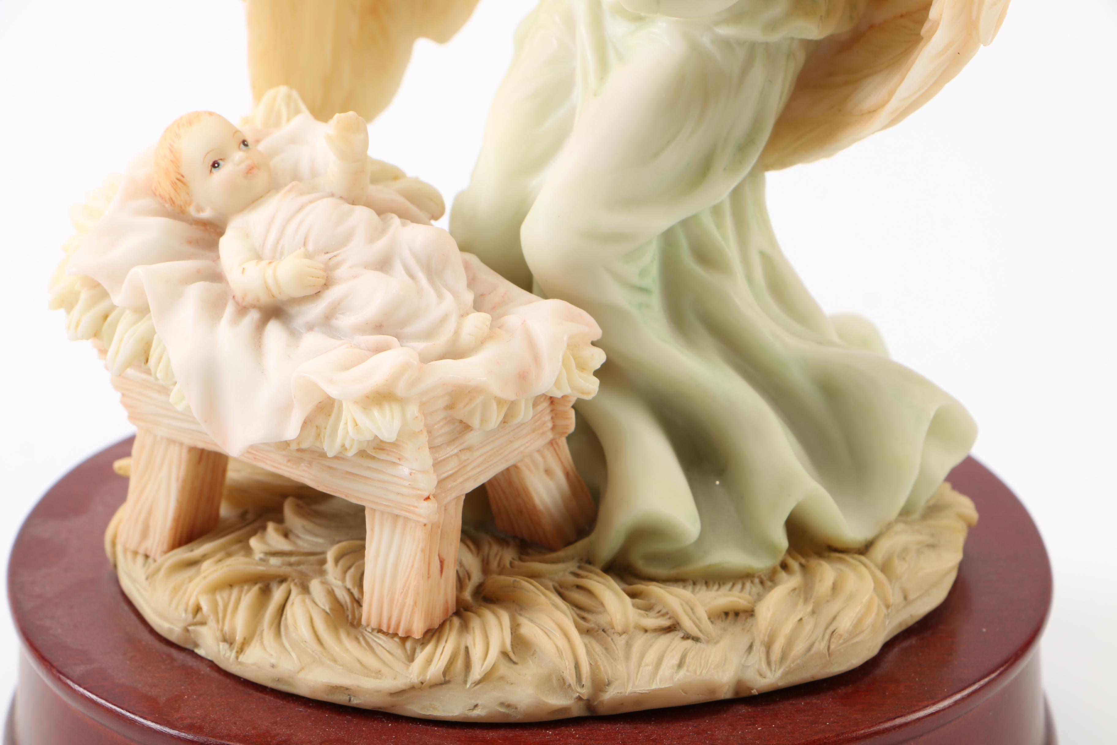 Seraphin Classics Angel Figurines