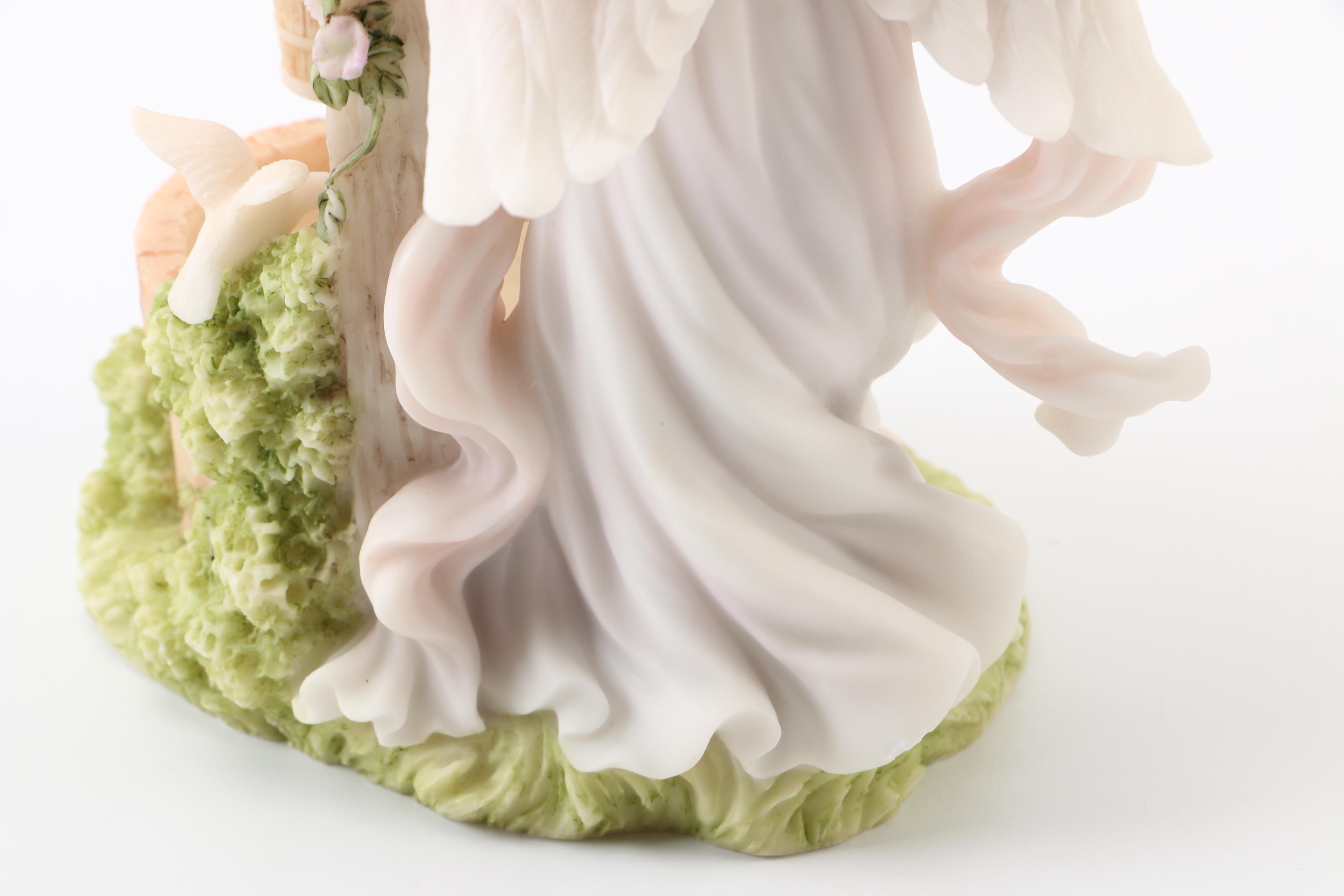 Seraphin Classics Angel Figurines