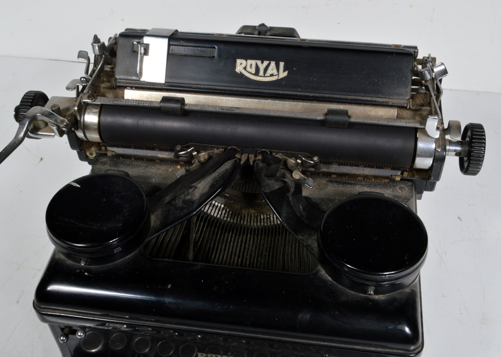 Vintage Royal Typewriter