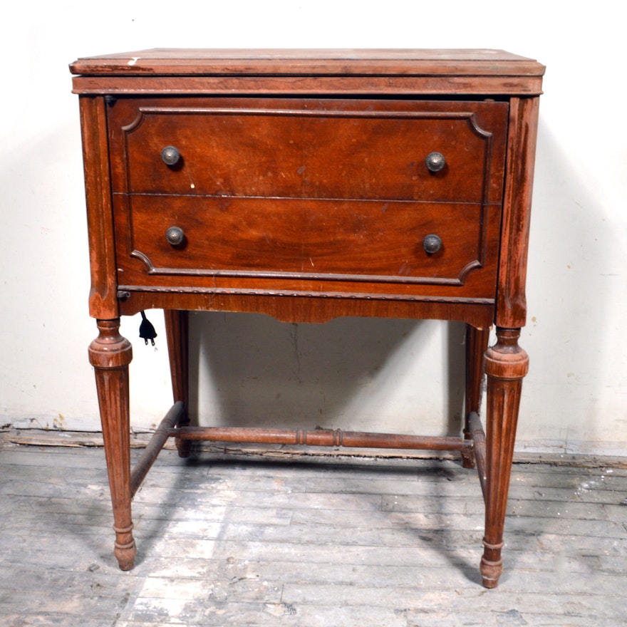 Vintage White Rotary Sewing Machine With Stand