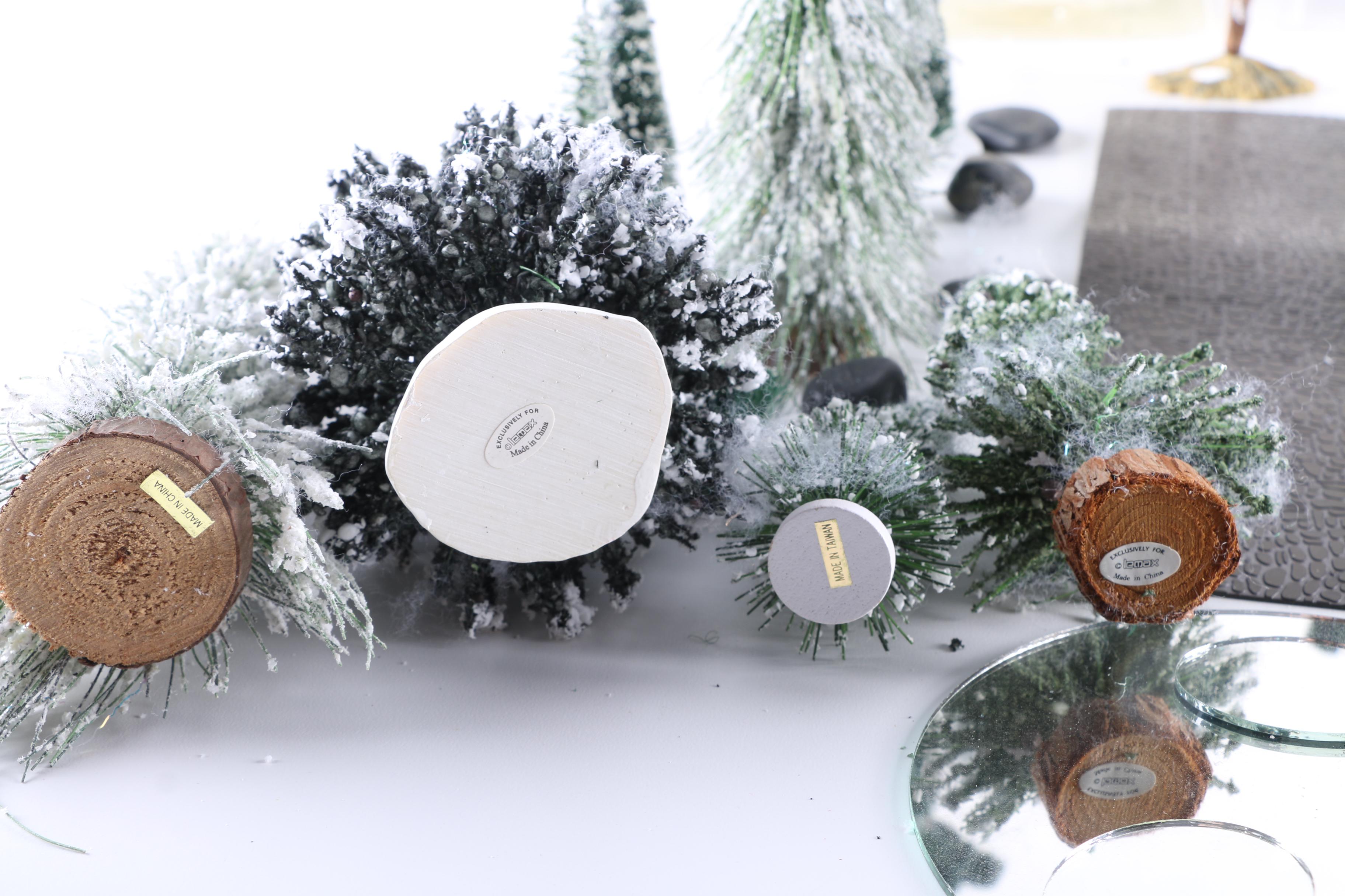 Christmas Village Accessories