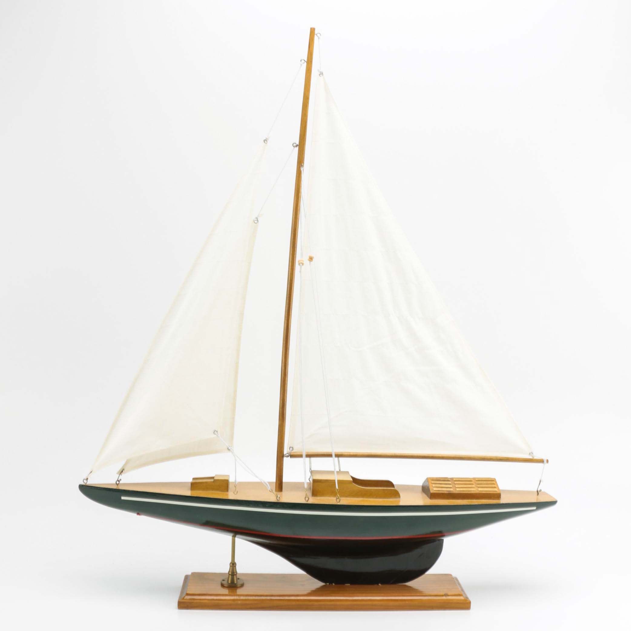 Wooden Sailboat Model Décor