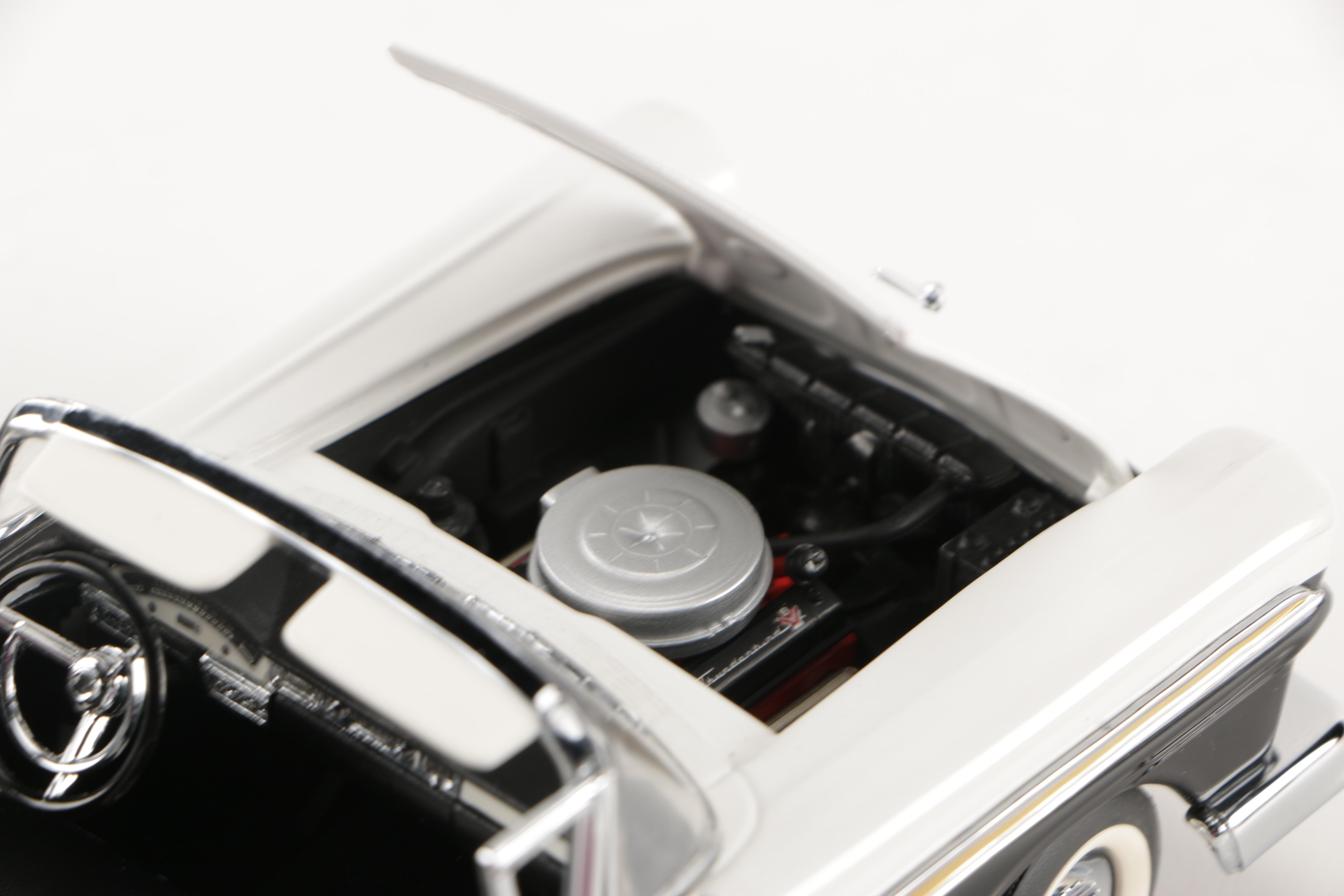 Danbury Mint Die-Cast Classic Car Replicas