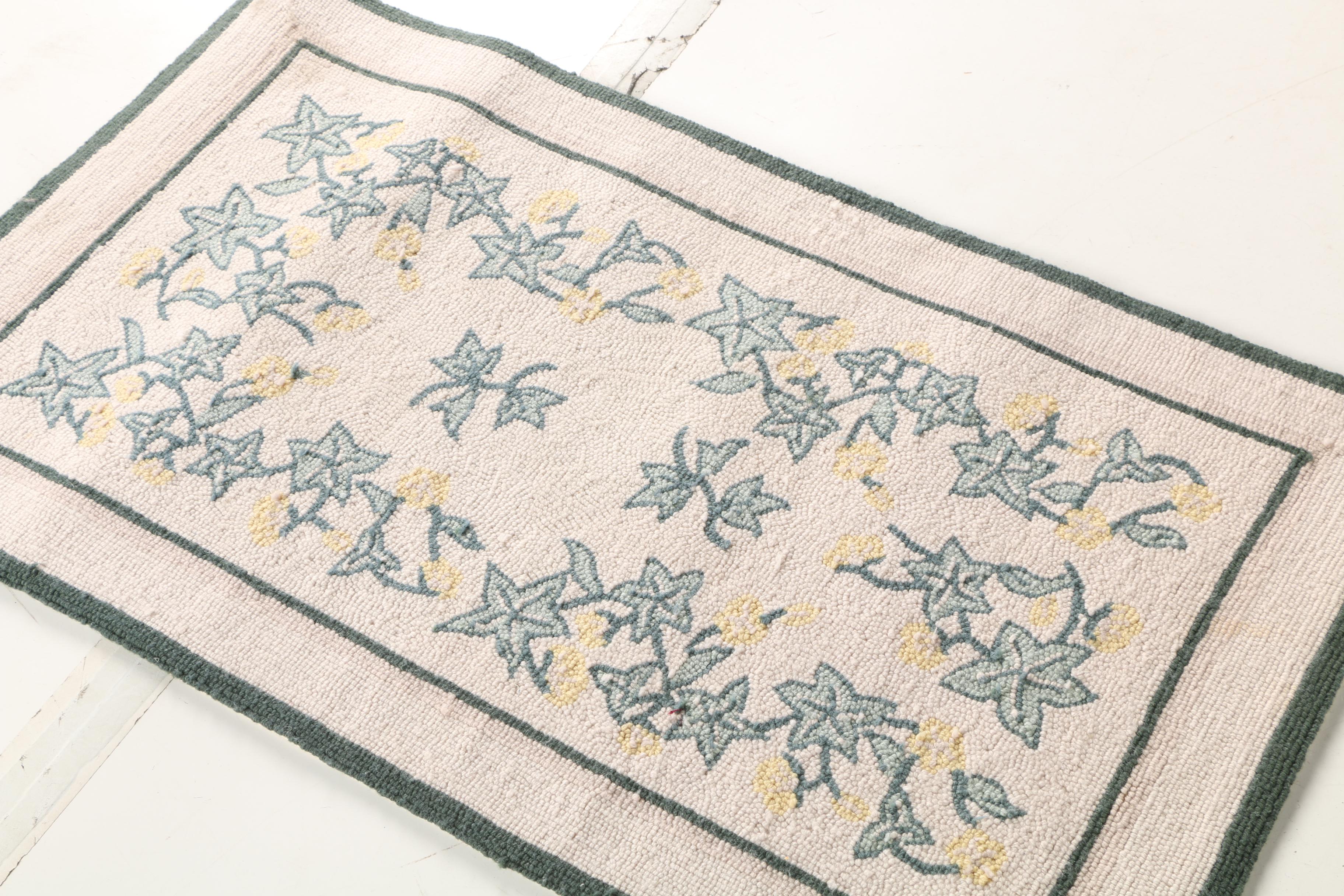 Hooked Foliate Area Rug