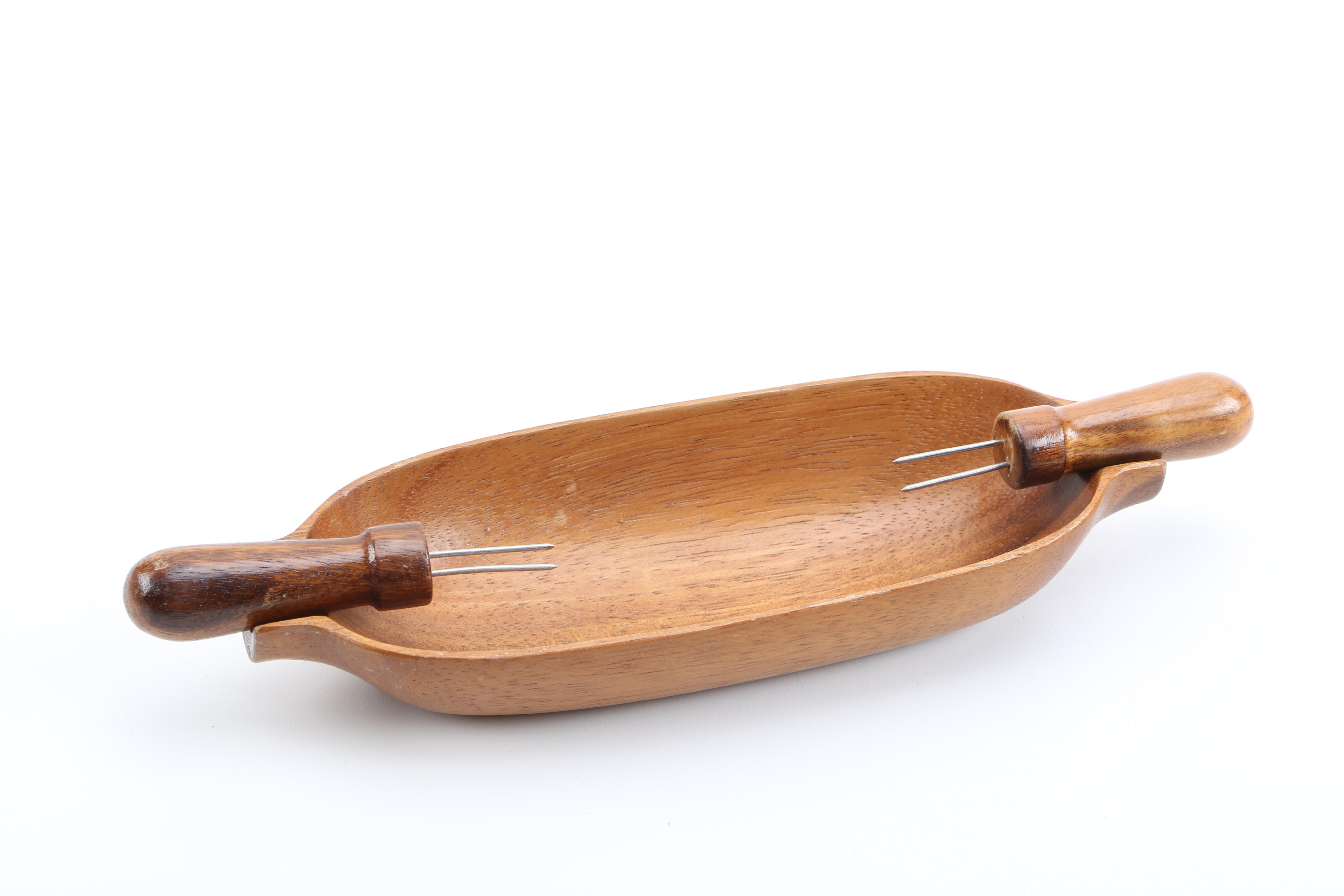 Wooden Corn Cob Dishes and Skewers