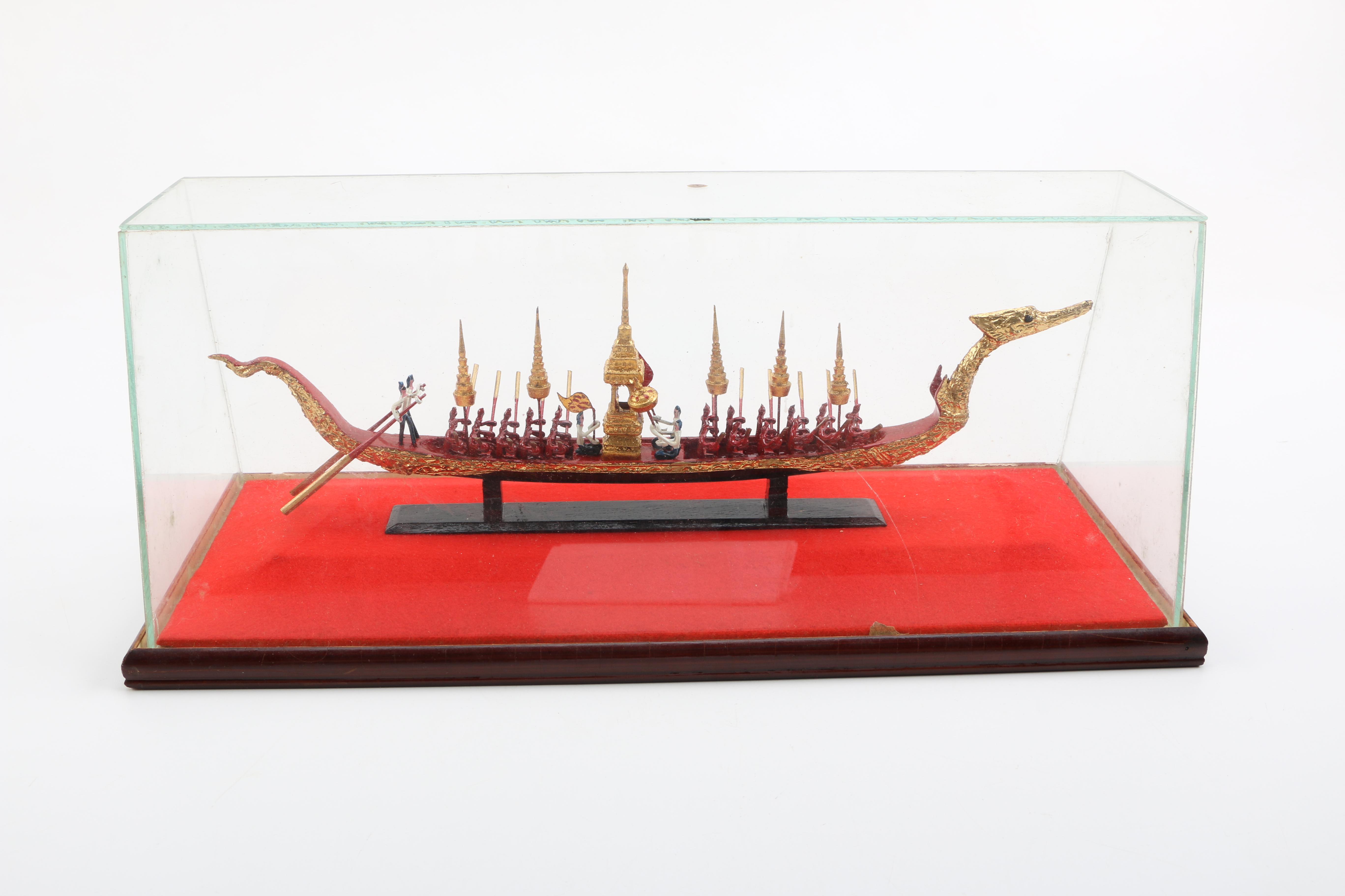 Racing Dragon Model Boat
