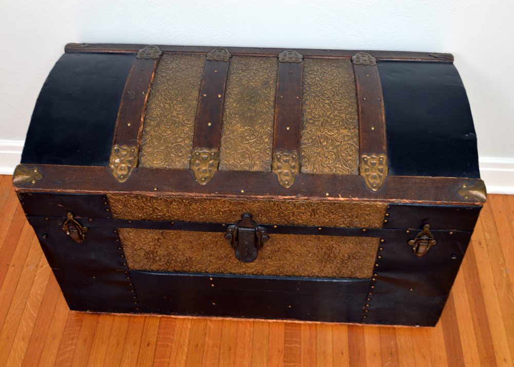 Vintage Steamer Trunk