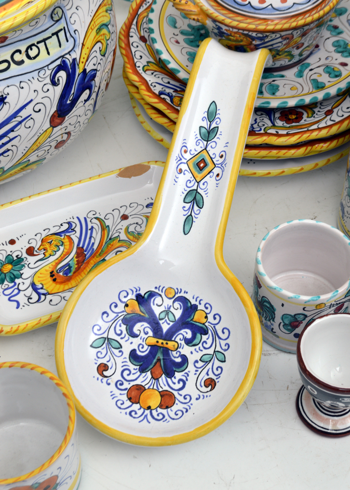 Assortment of Hand-Painted Italian Tableware Including Deruta