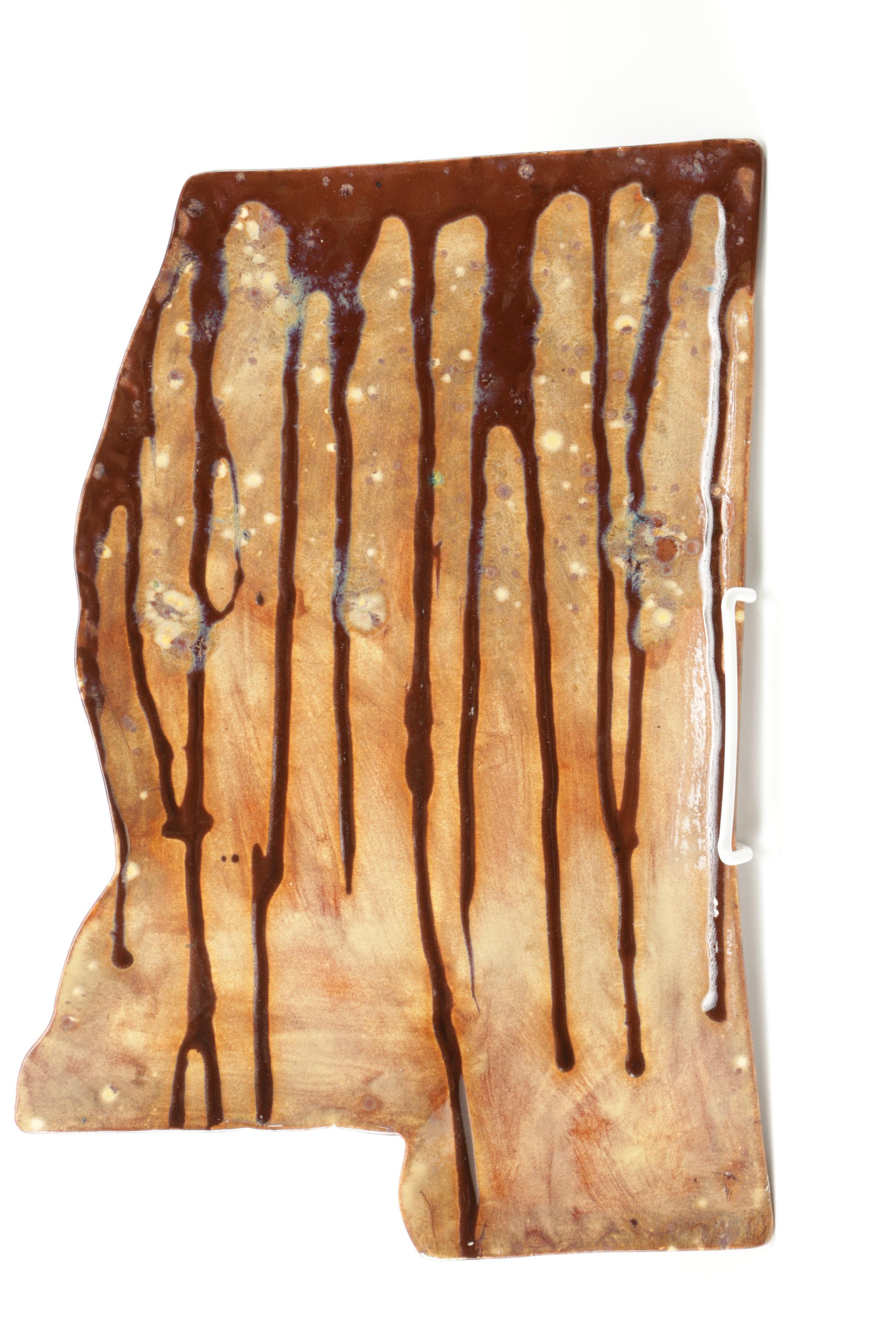 Pottery Tableware Featuring Takahashi