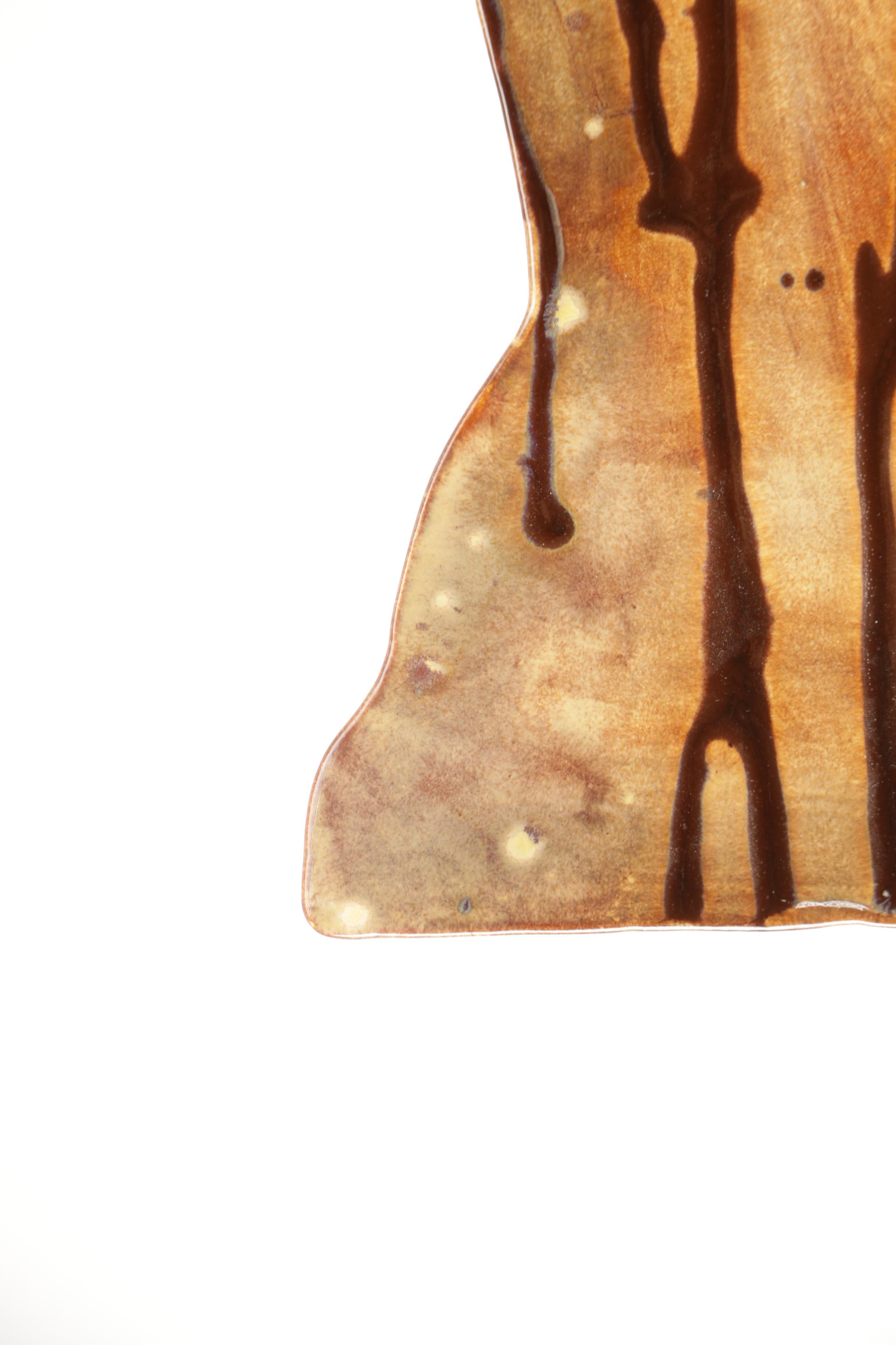 Pottery Tableware Featuring Takahashi