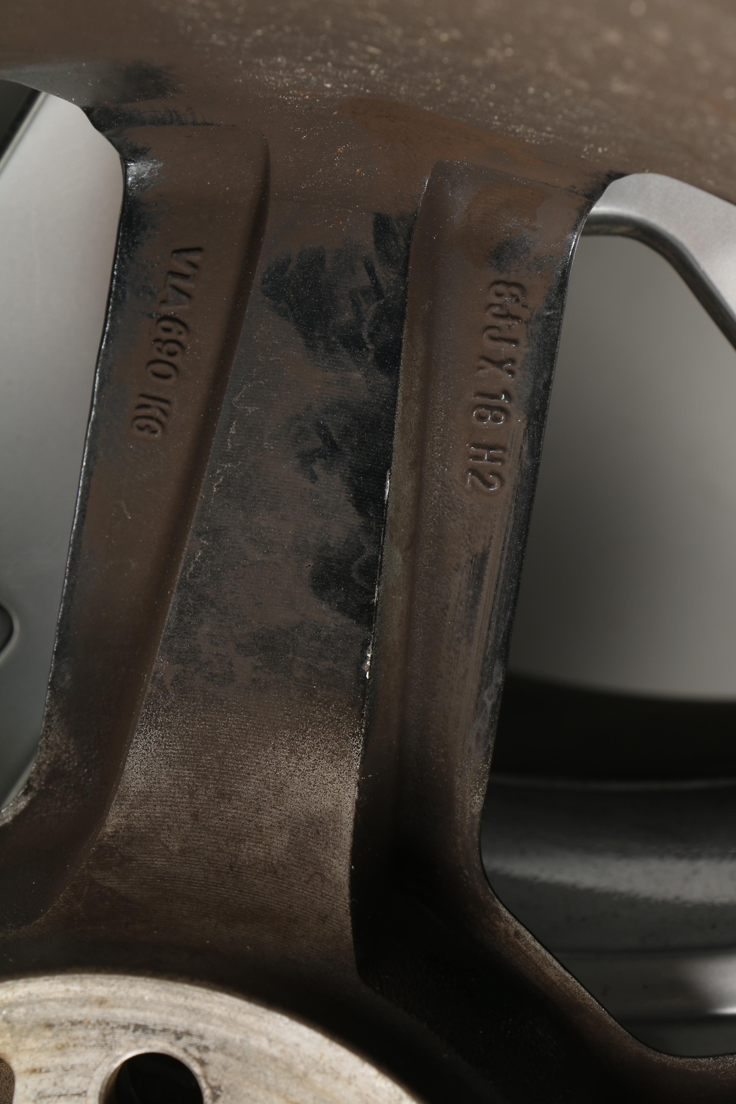 Hankook Ventus V12 EVO Racing Tires with Volvo Rims