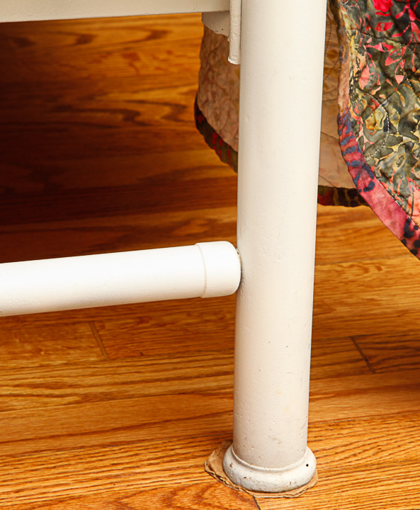 Full Size White Metal Bed