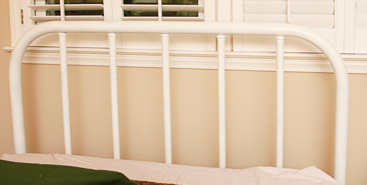 Full Size White Metal Bed