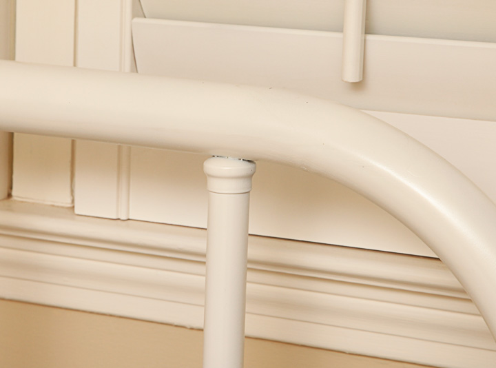 Full Size White Metal Bed