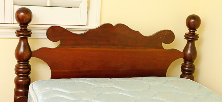 Twin Size Cannonball Bed