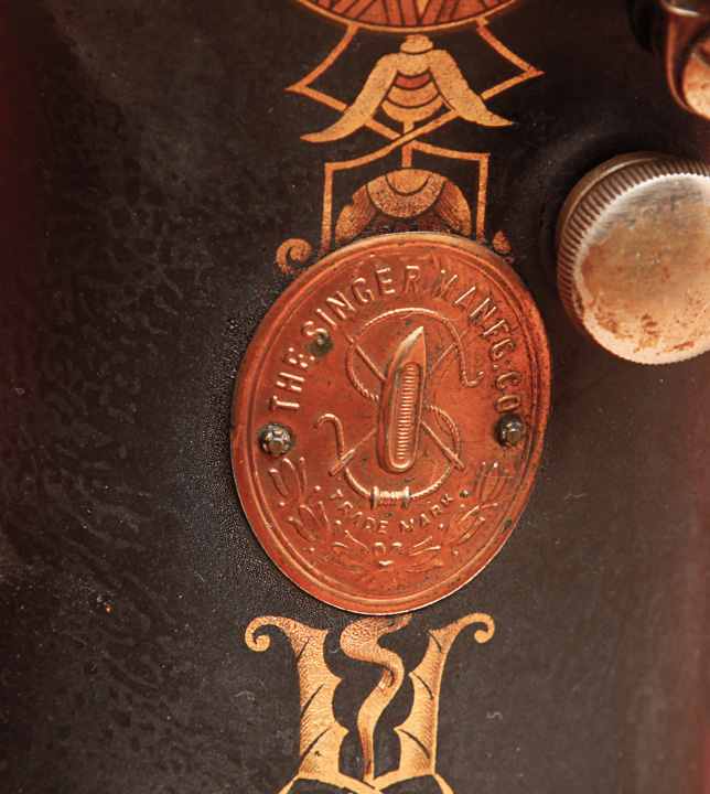 Singer 127 Treadle Sewing Machine with Quarter Sawn Oak Table