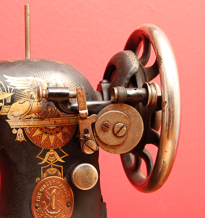 Singer 127 Treadle Sewing Machine with Quarter Sawn Oak Table