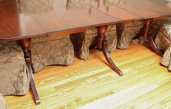 Duncan Phyfe Style Dining Table With Parson Chairs