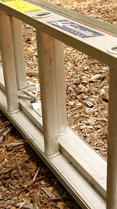 Louisville 16' Outdoor Step Ladder