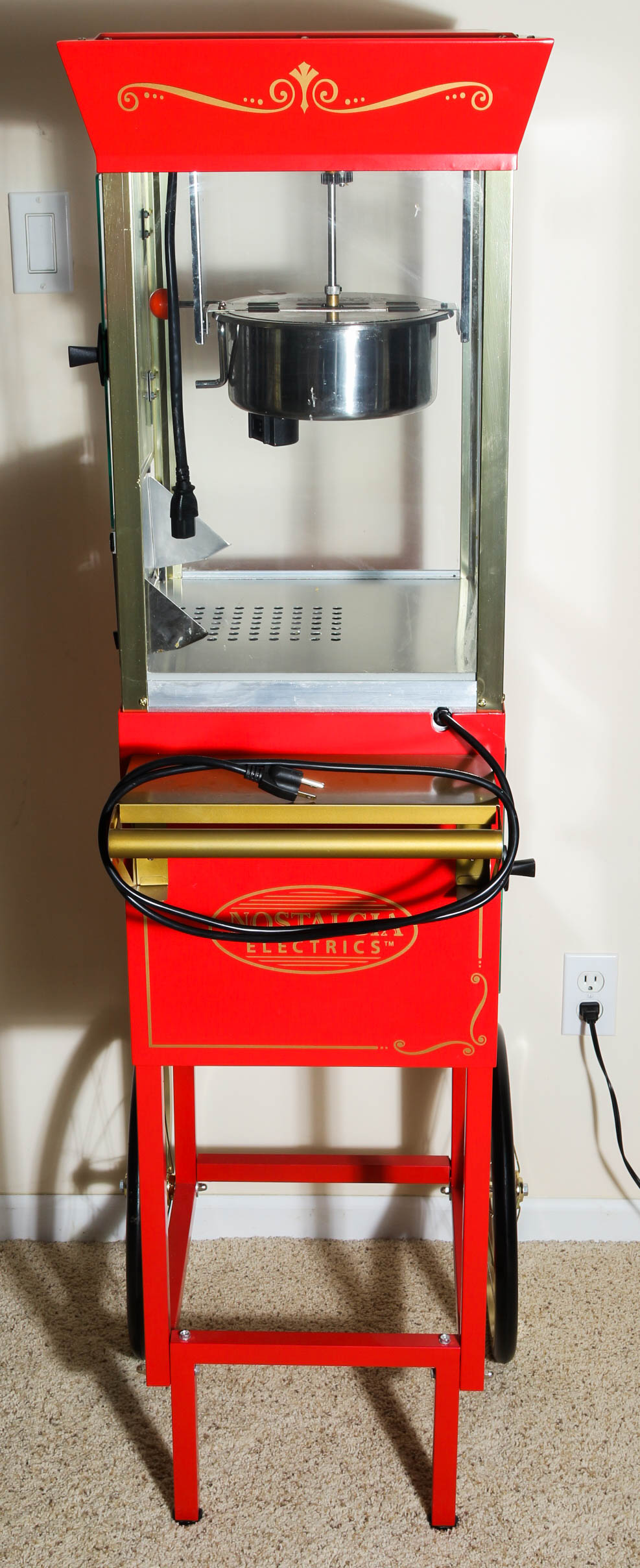 A Vintage Nostalgia Electrics Popcorn Maker