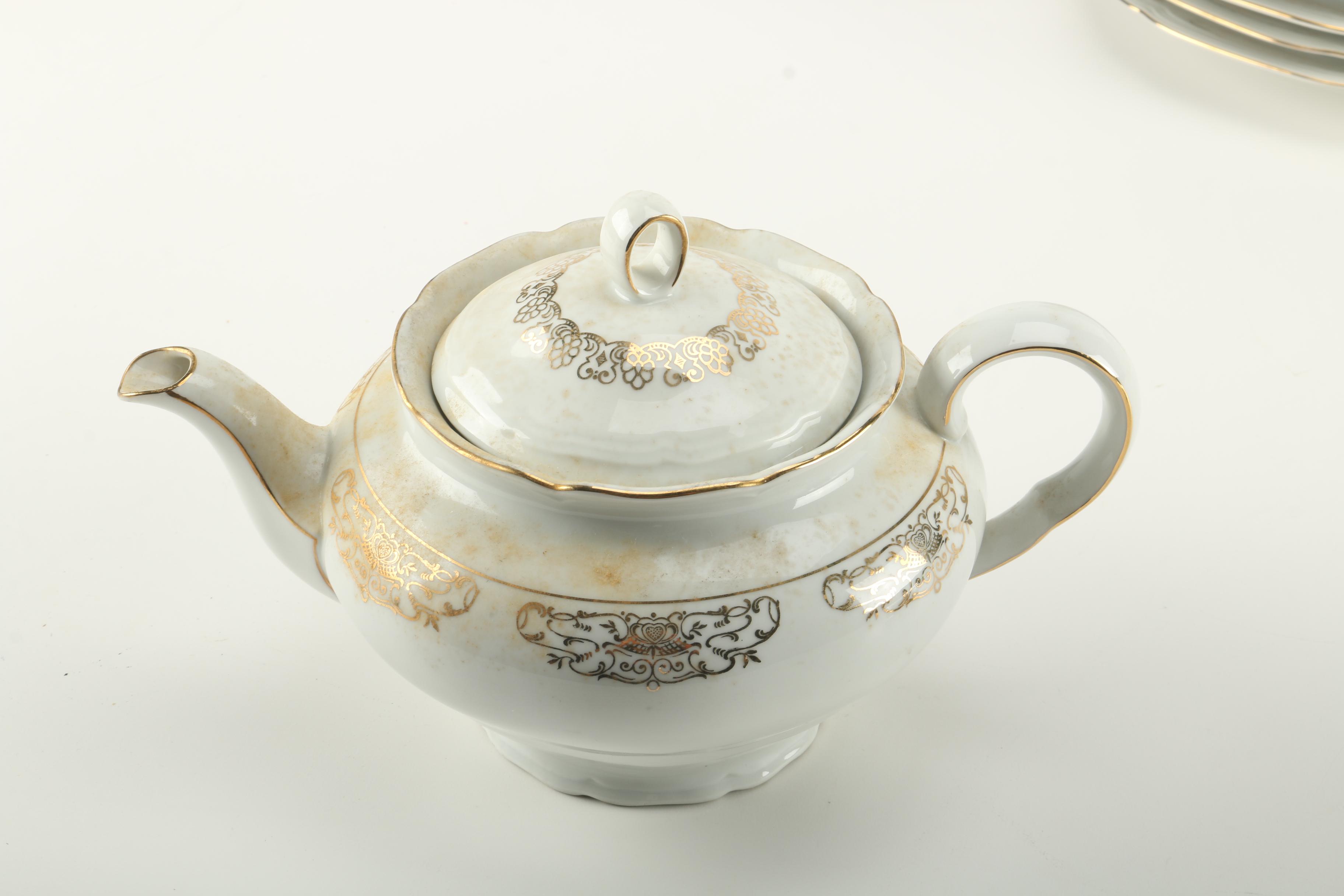 Porzellanfabrik Neuerer US Zone Porcelain Tea Set