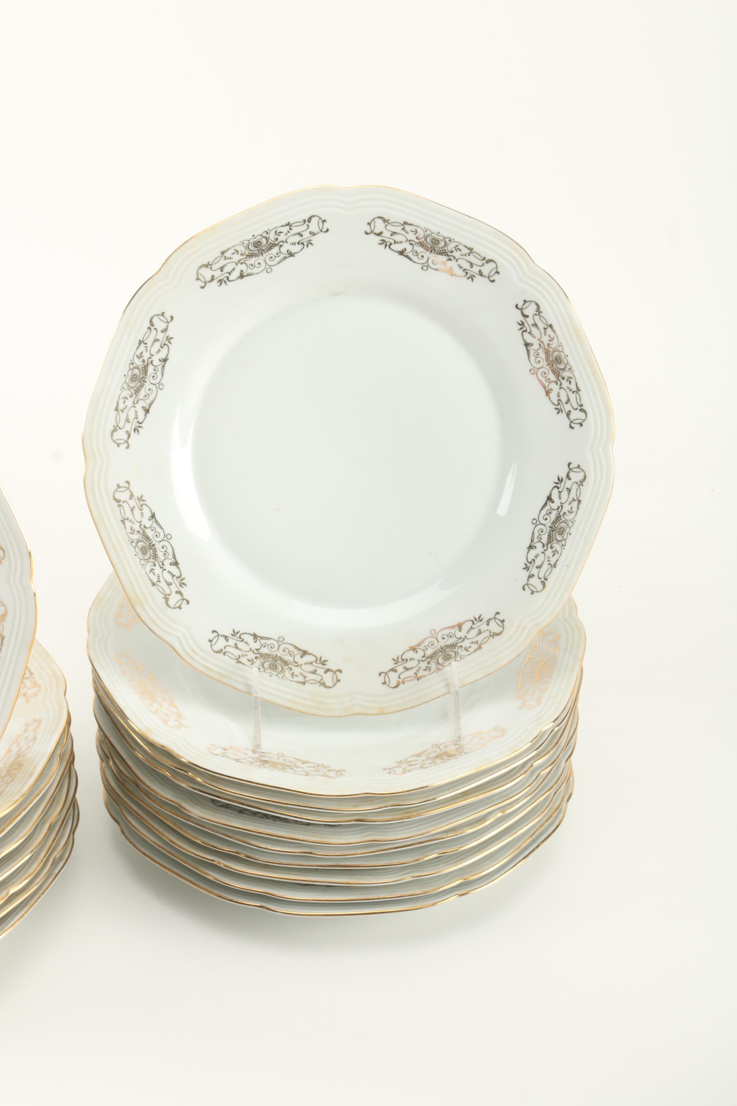 Porzellanfabrik Neuerer Qualitätsporzellan Plates