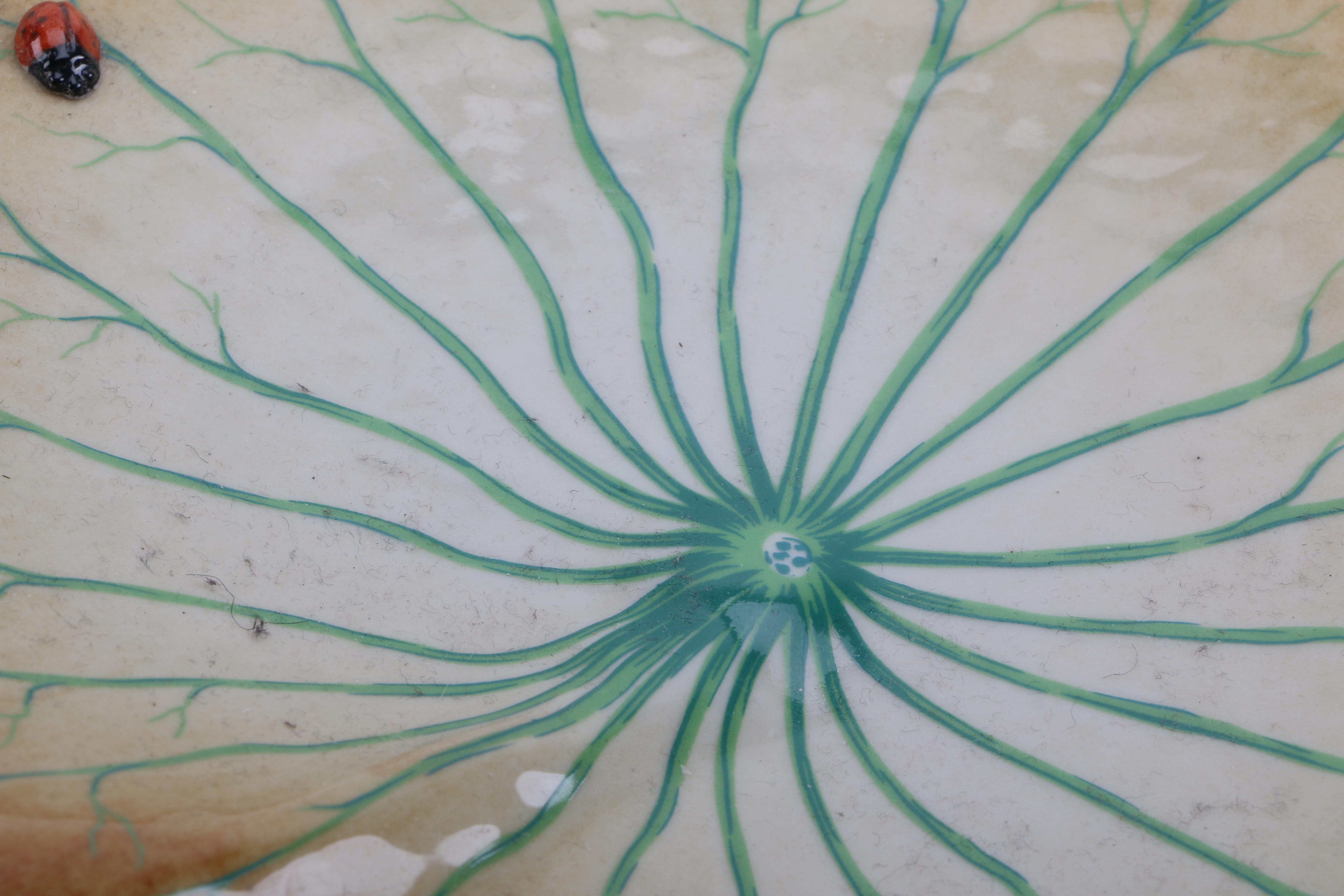 Mangani "Port Royal" Lily Pad Decorative Tray