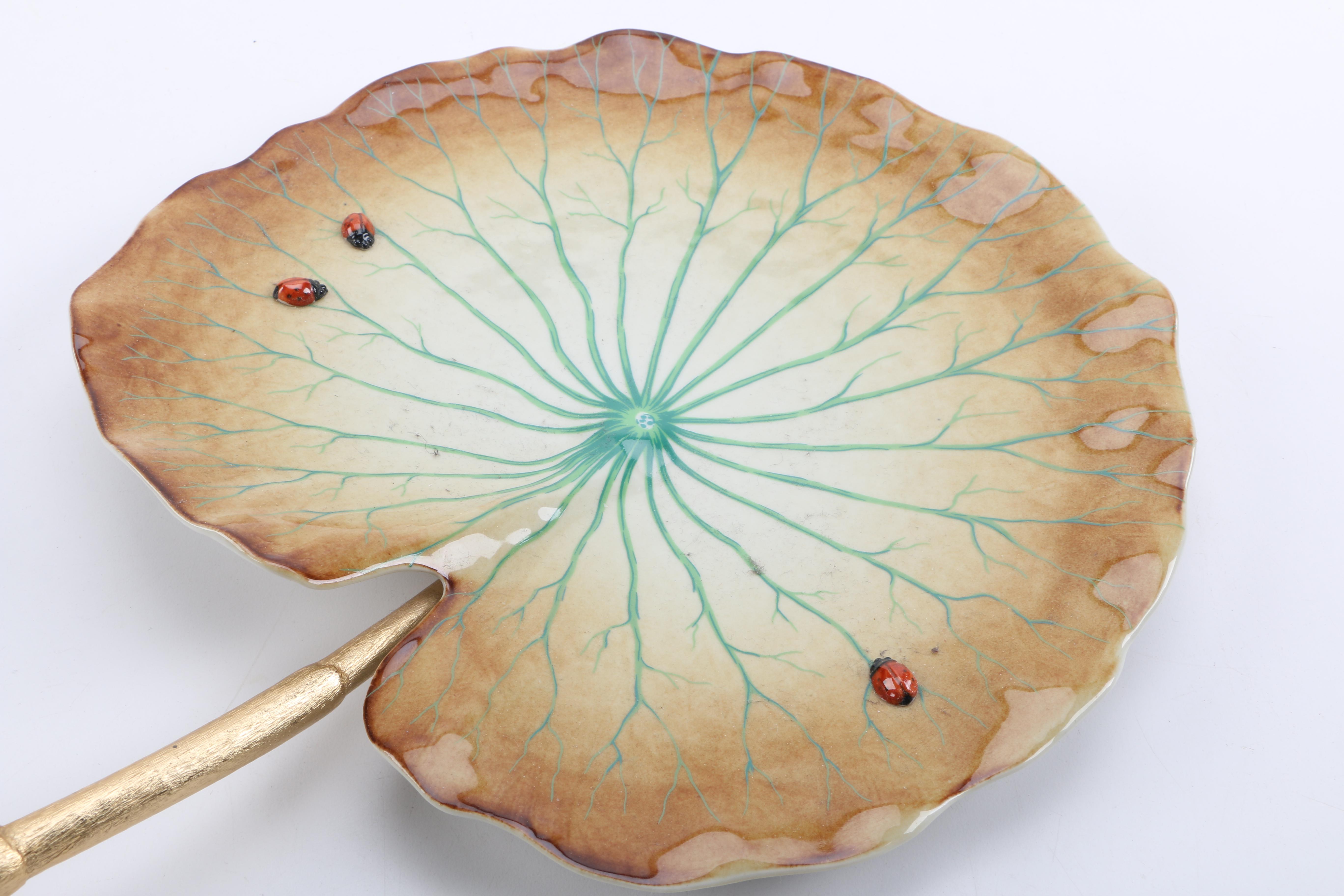 Mangani "Port Royal" Lily Pad Decorative Tray