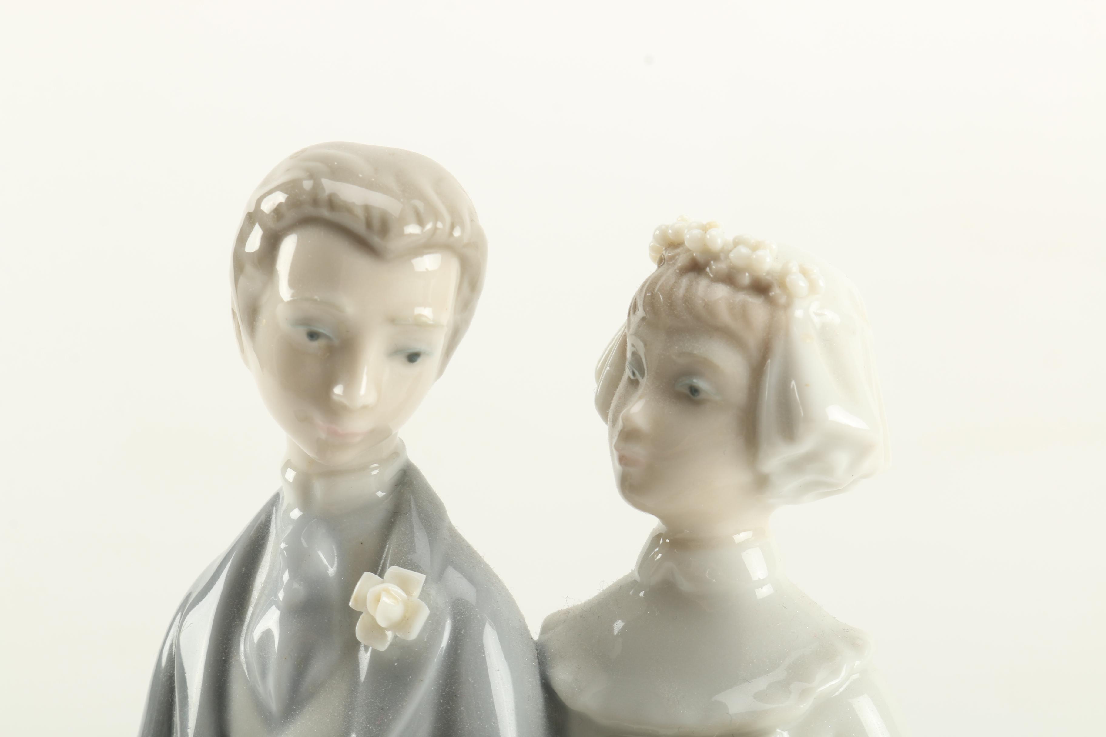 Lladró  "Wedding" Figurine