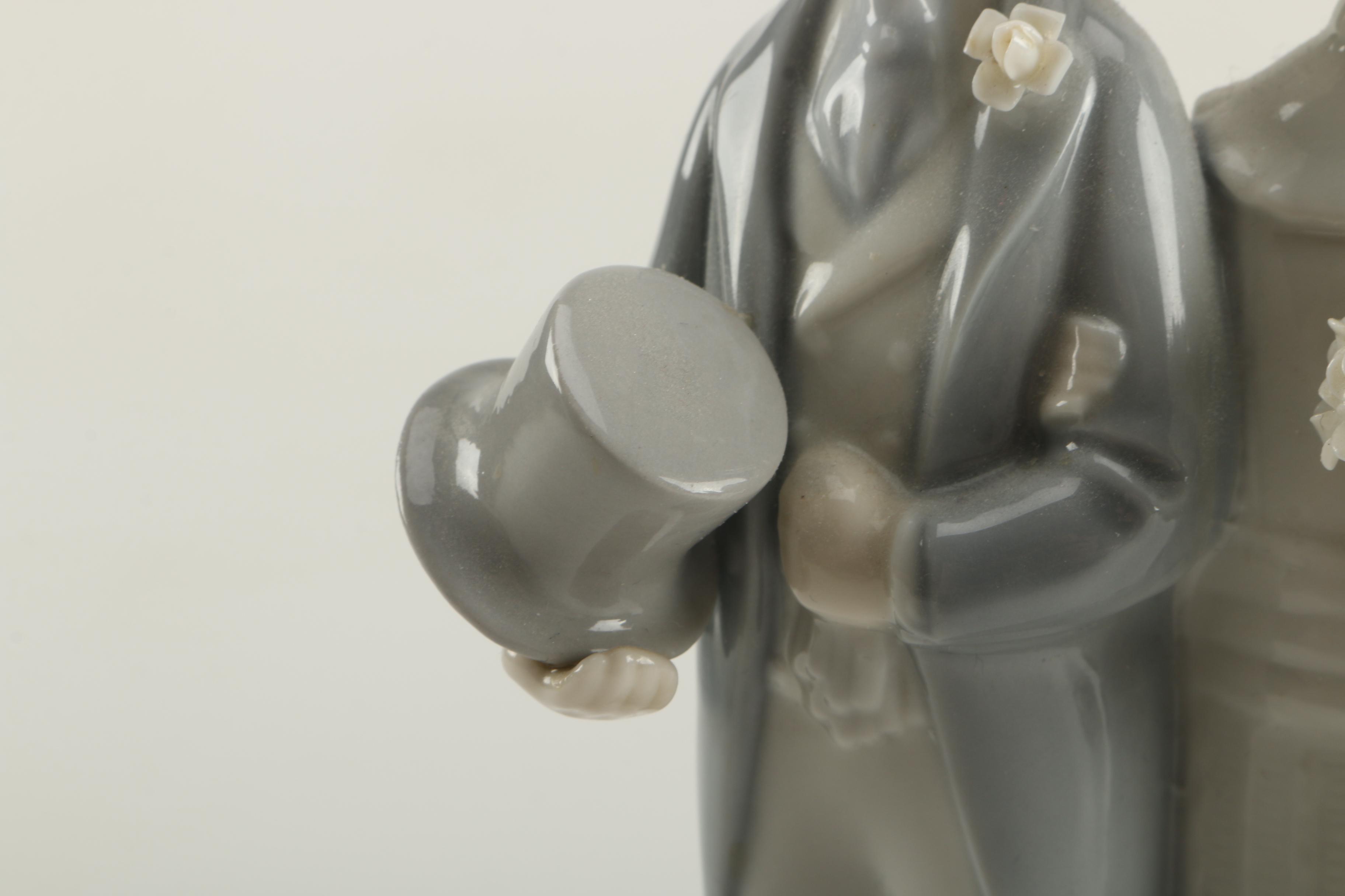 Lladró  "Wedding" Figurine