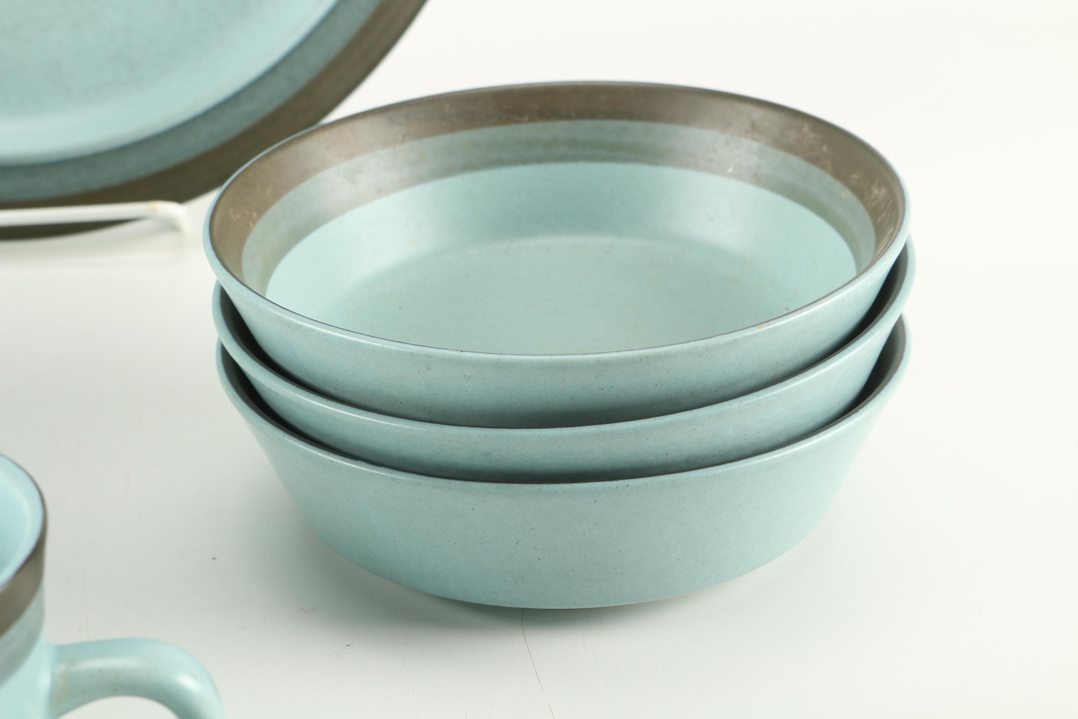 Arrowstone "Navajo Blue" Tableware
