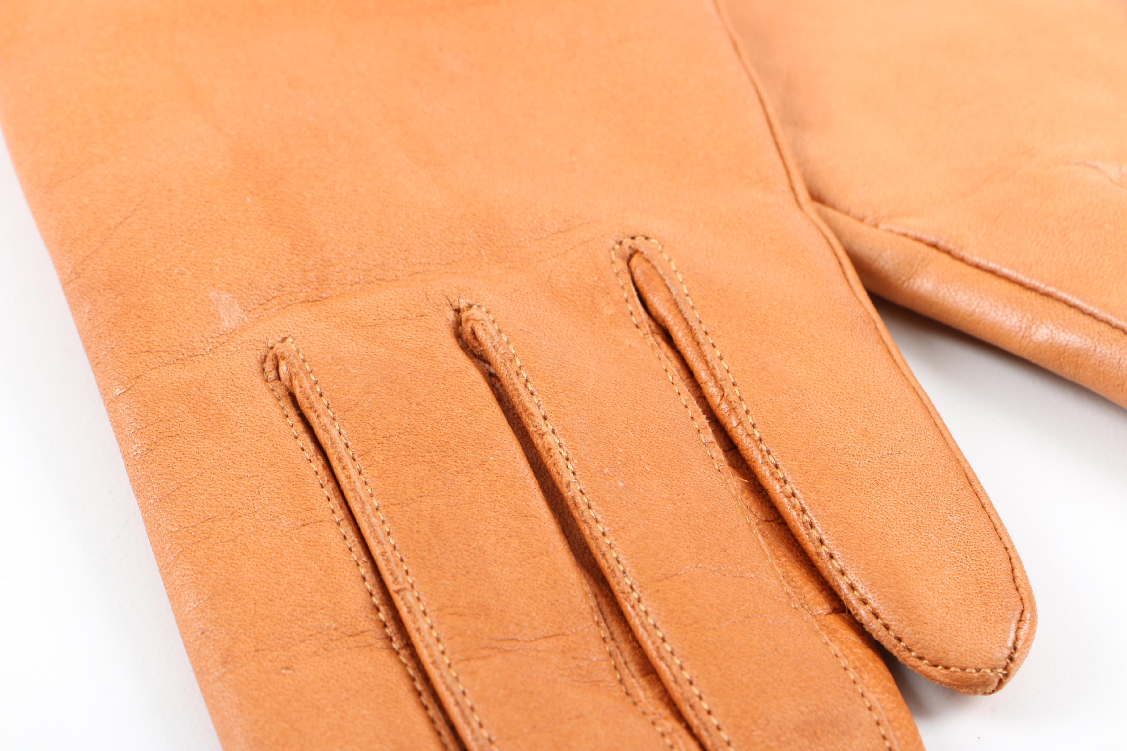 Women's Straw Hat and Gloves