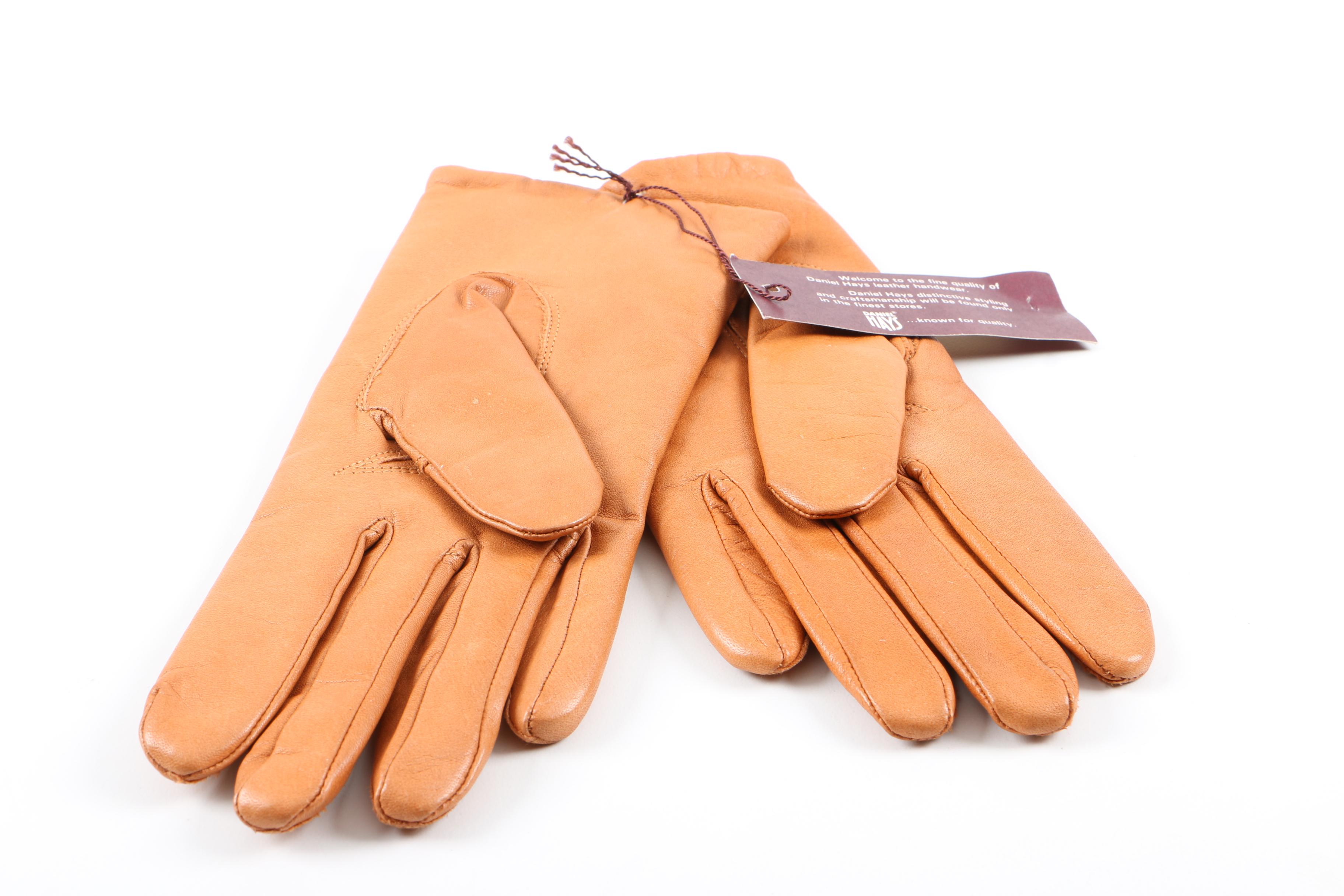 Women's Straw Hat and Gloves