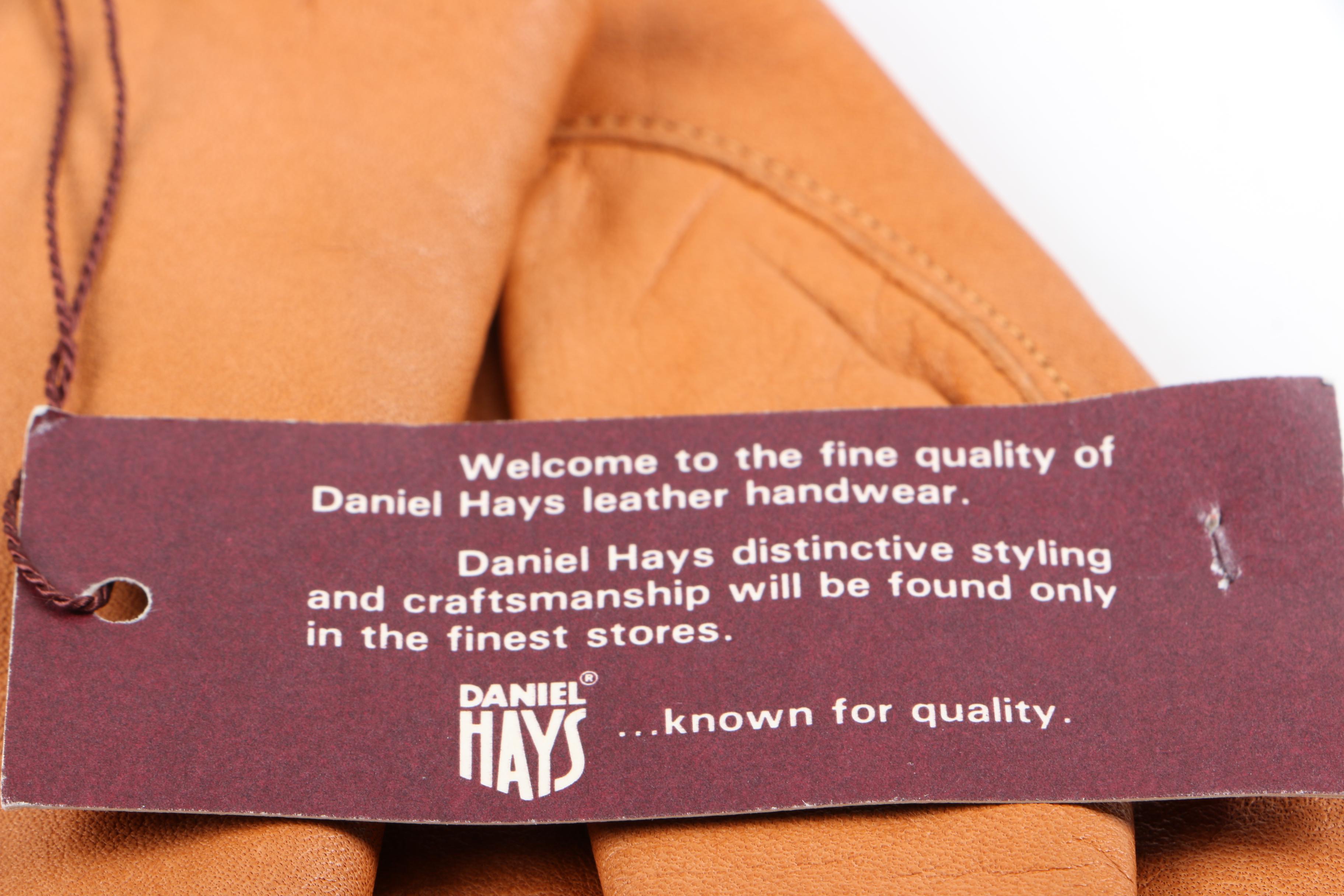 Women's Straw Hat and Gloves