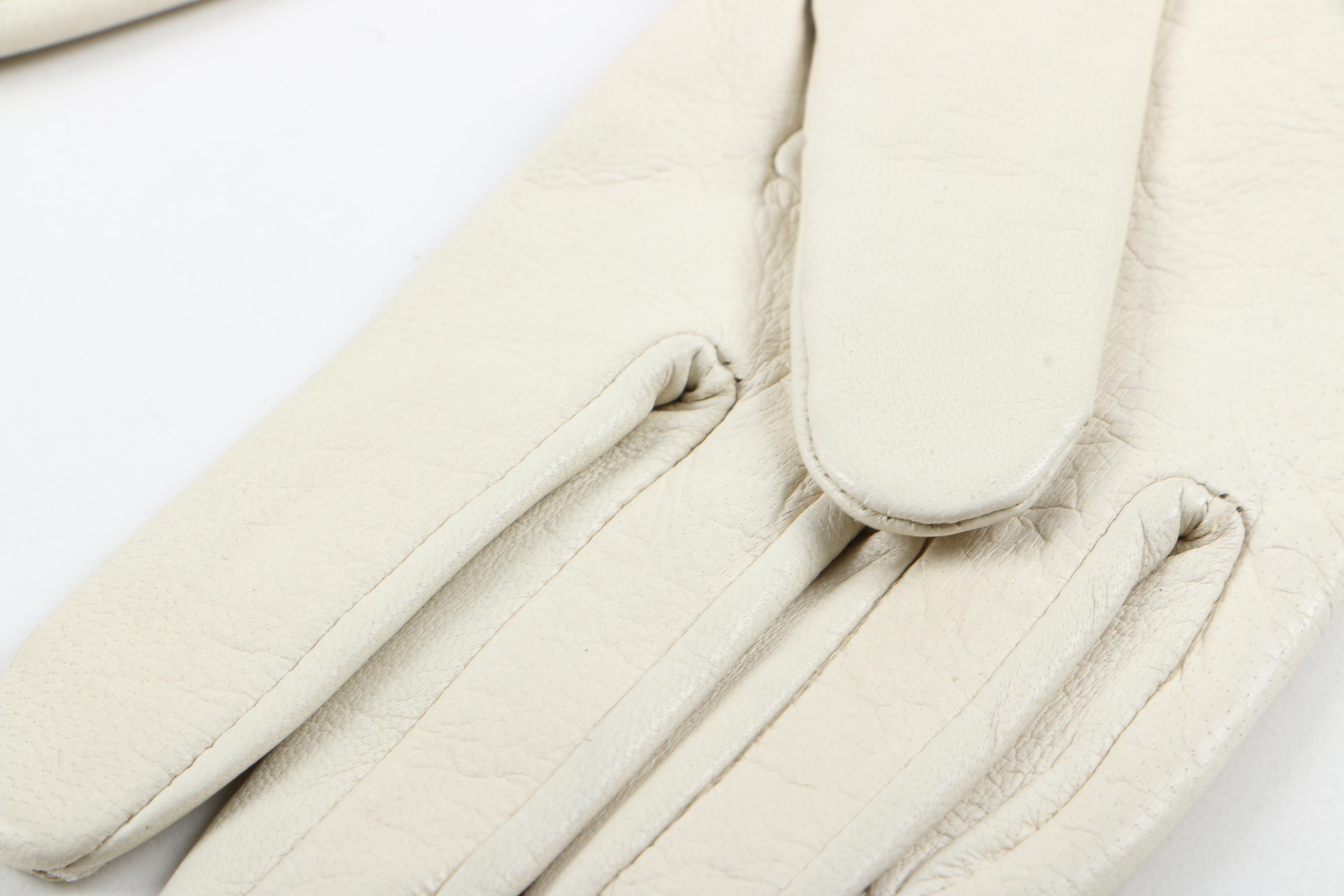 Women's Straw Hat and Gloves