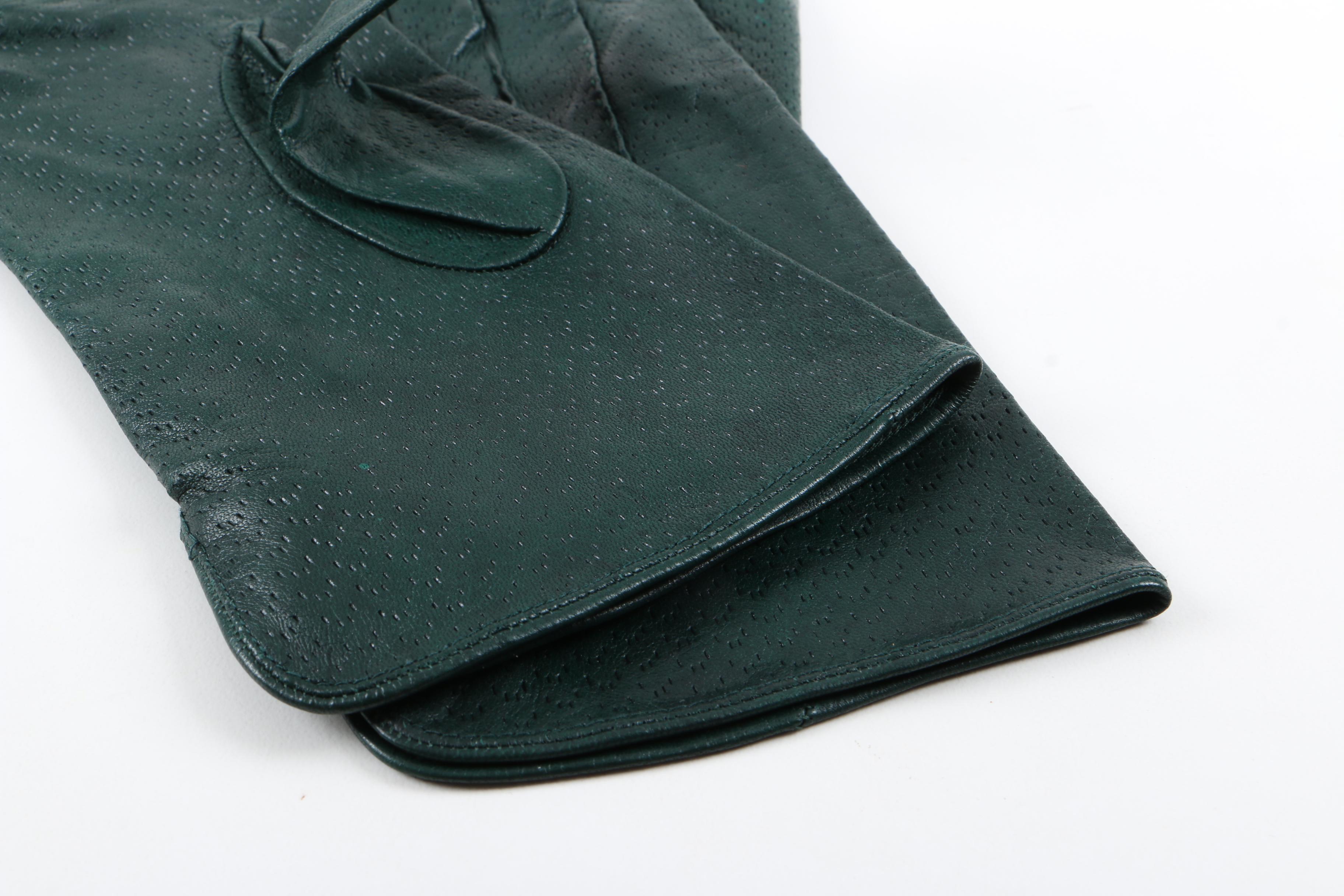 Women's Straw Hat and Gloves