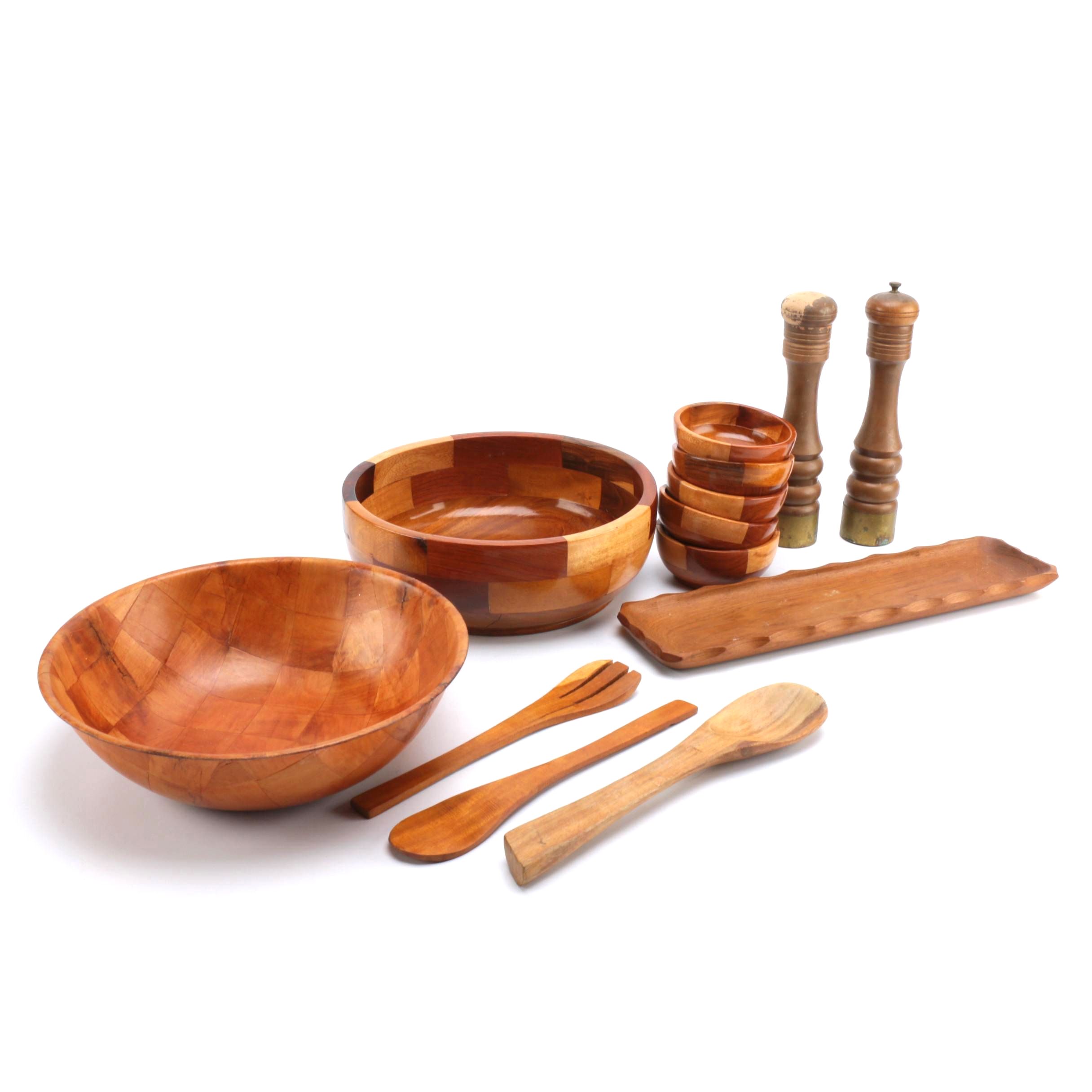 Carved Wooden Tableware