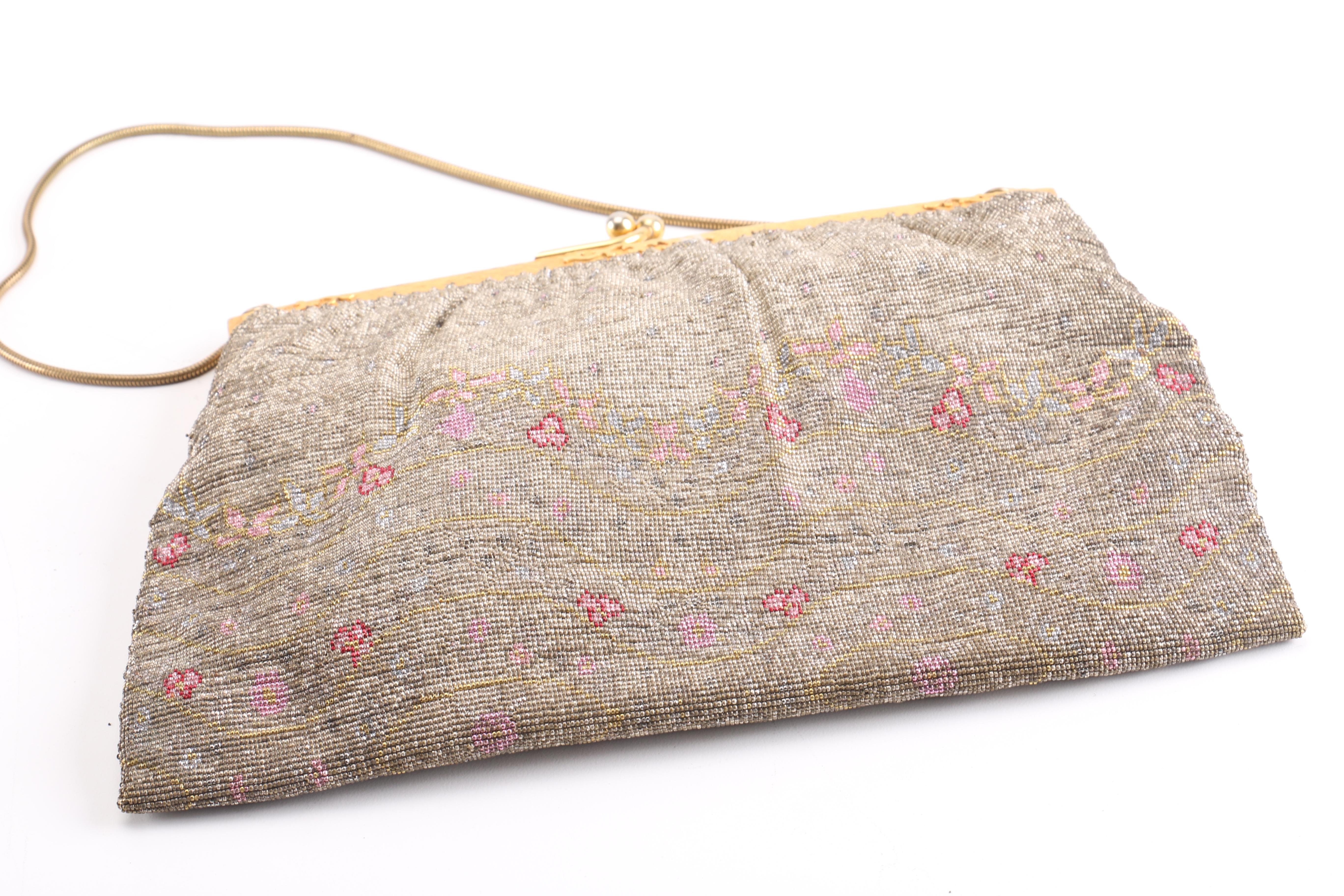 Vintage Women's Clutch Style Purse