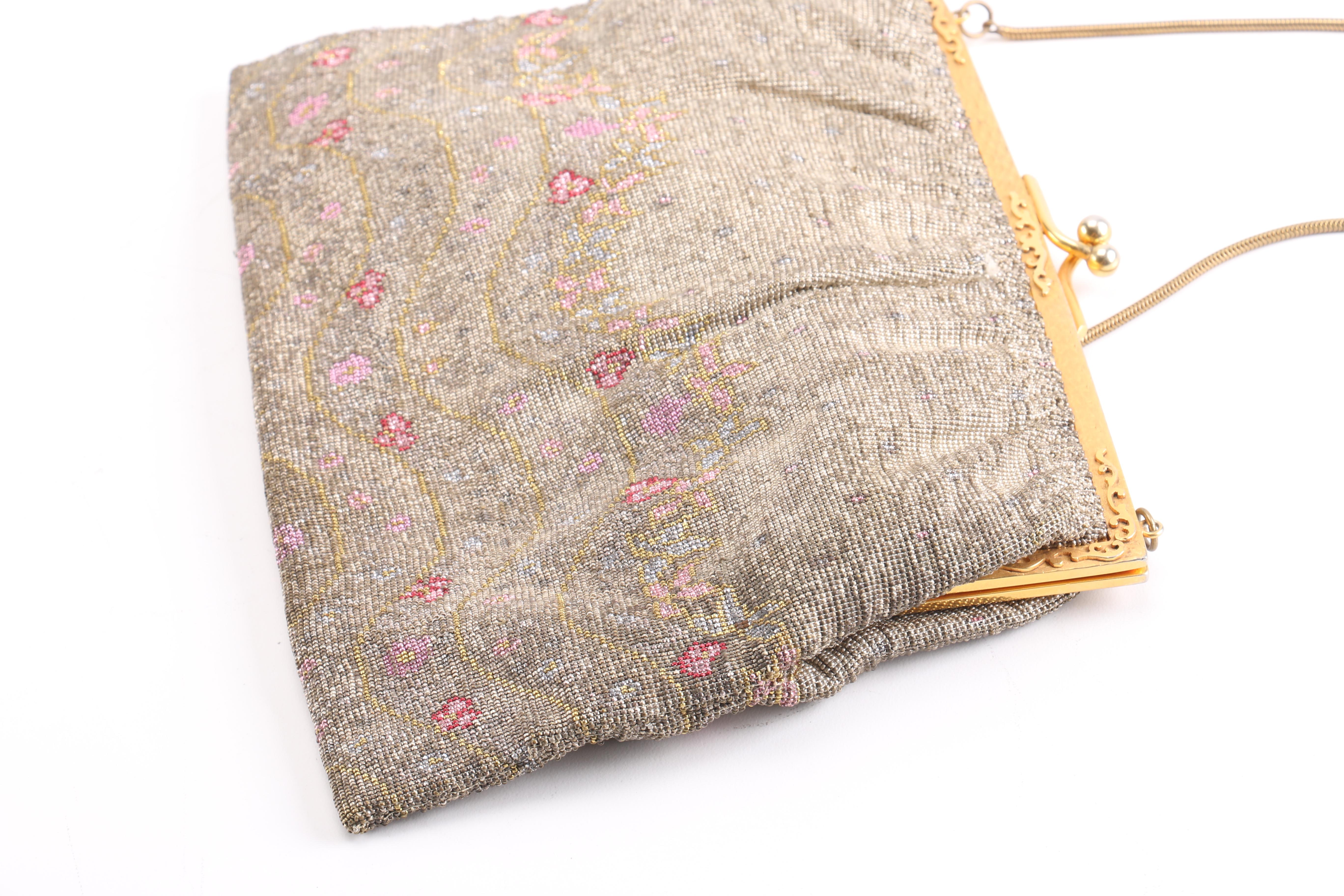 Vintage Women's Clutch Style Purse