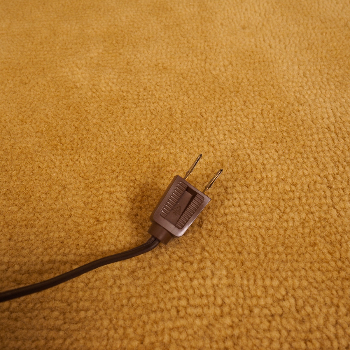 Brass Tone Table Lamp